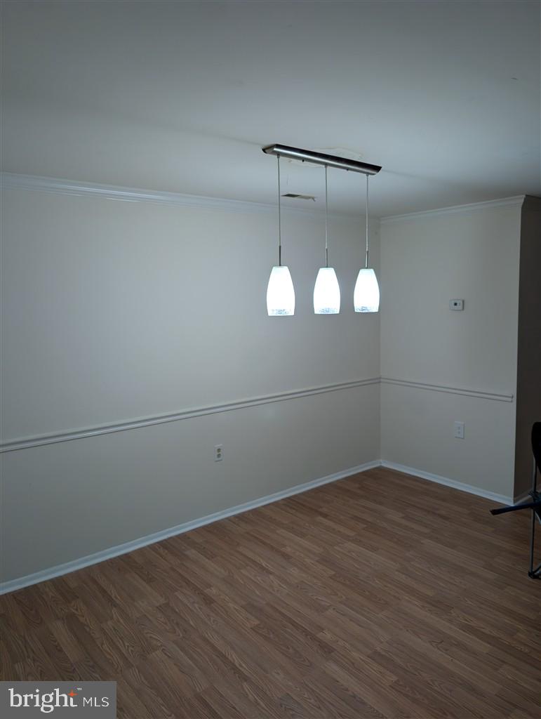 FARMINGDALE - Residential