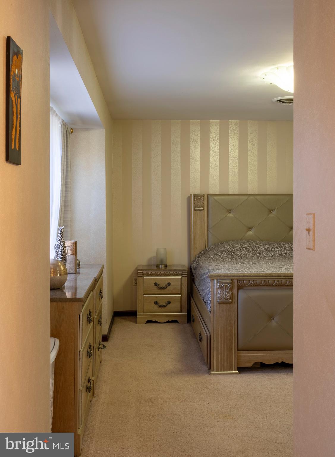 REISTERSTOWN - Residential