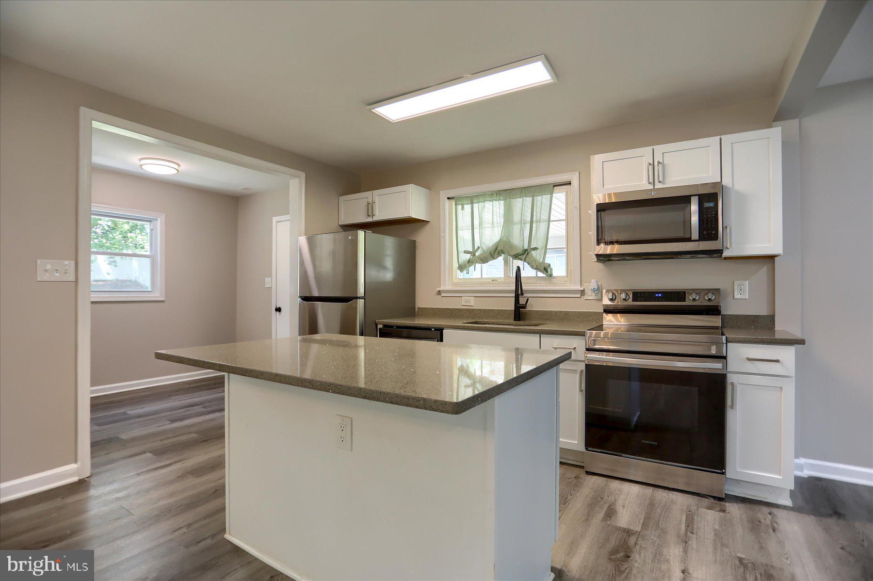 ODENTON HEIGHTS - Residential