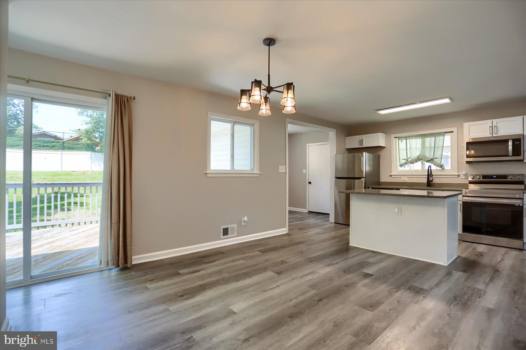 ODENTON HEIGHTS - Residential