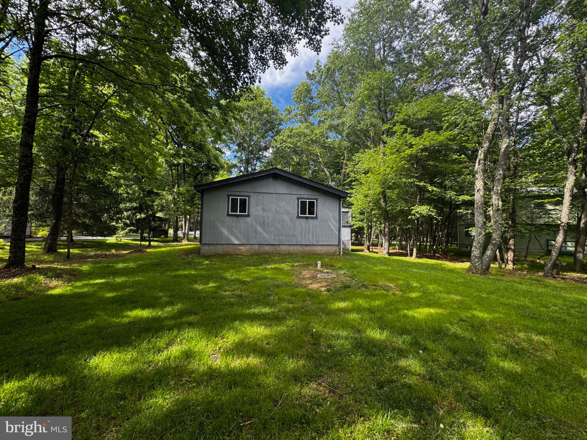TOWAMENSING TRAILS - Residential