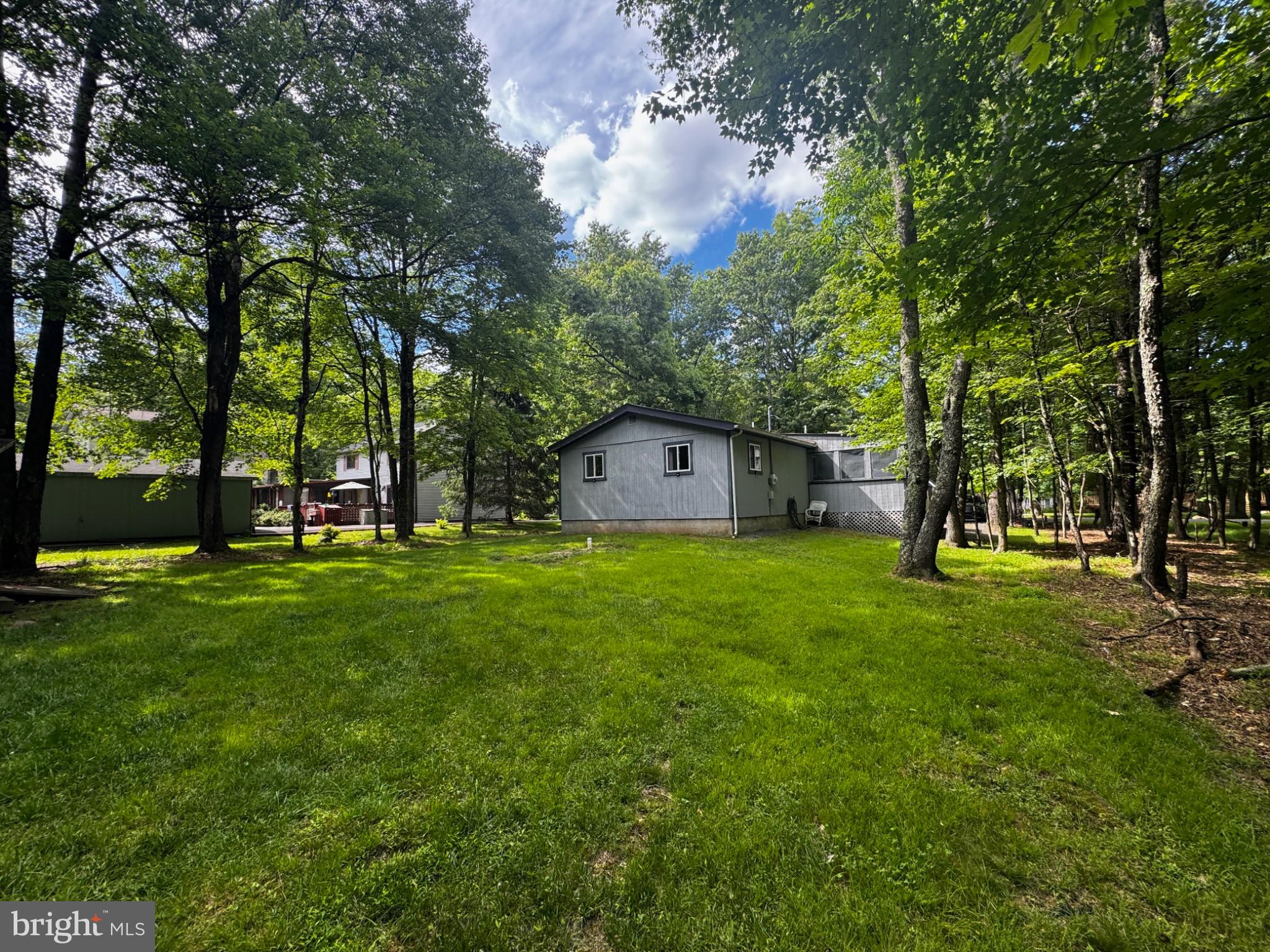 TOWAMENSING TRAILS - Residential