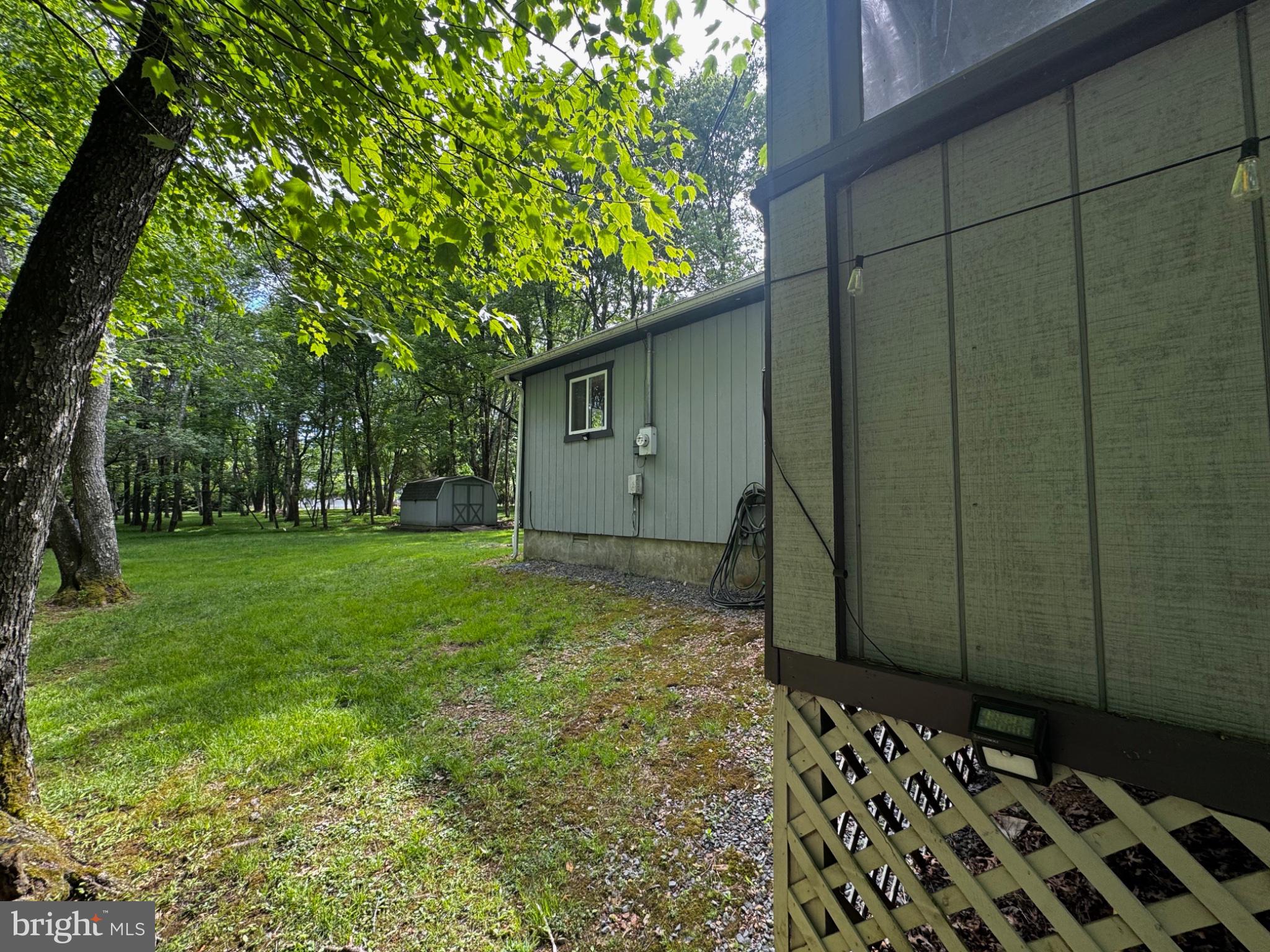 TOWAMENSING TRAILS - Residential