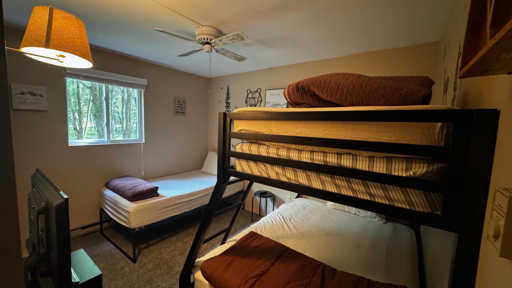 TOWAMENSING TRAILS - Residential