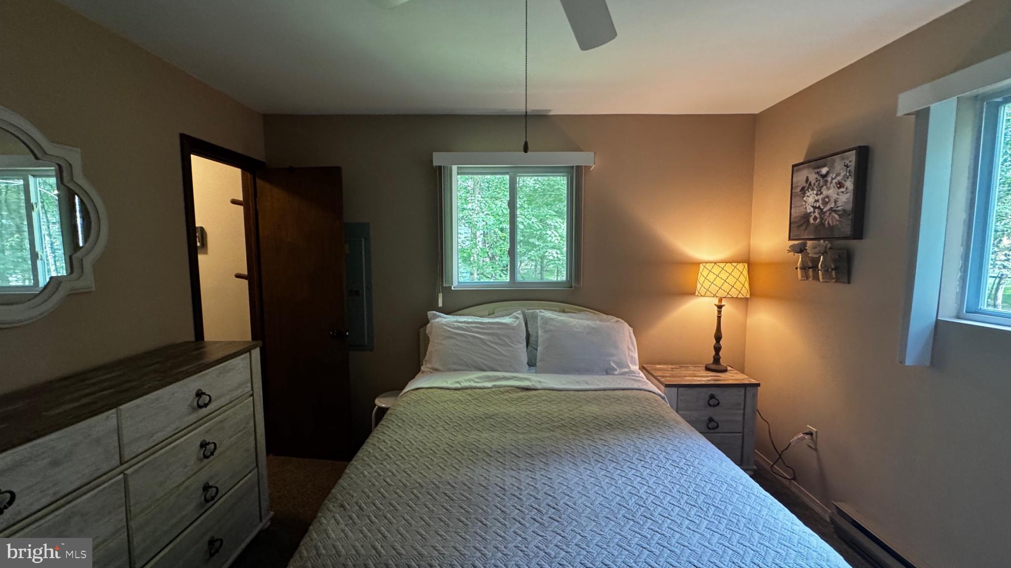 TOWAMENSING TRAILS - Residential