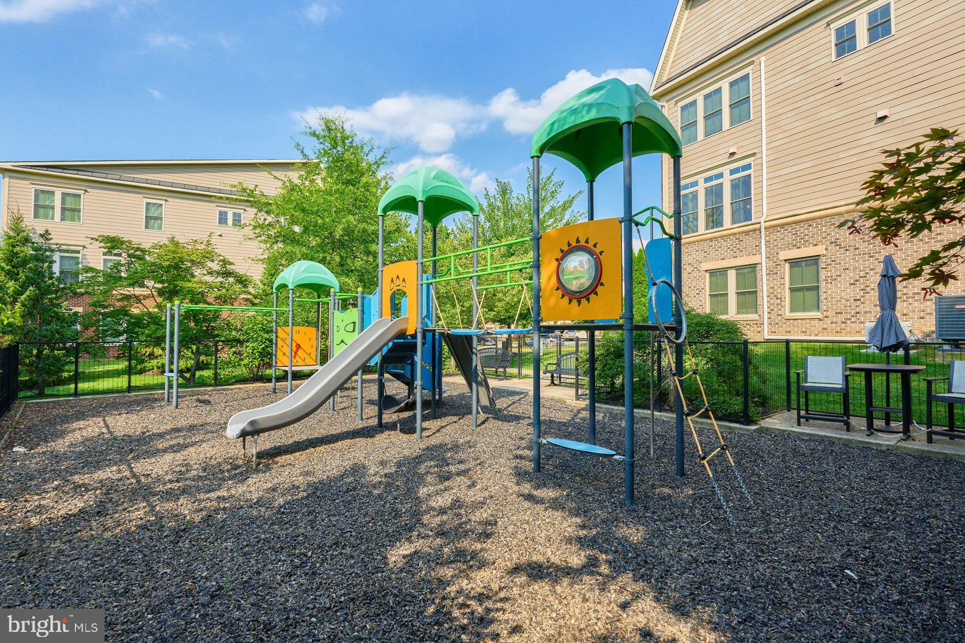 CHESTNUT PLACE - Residential
