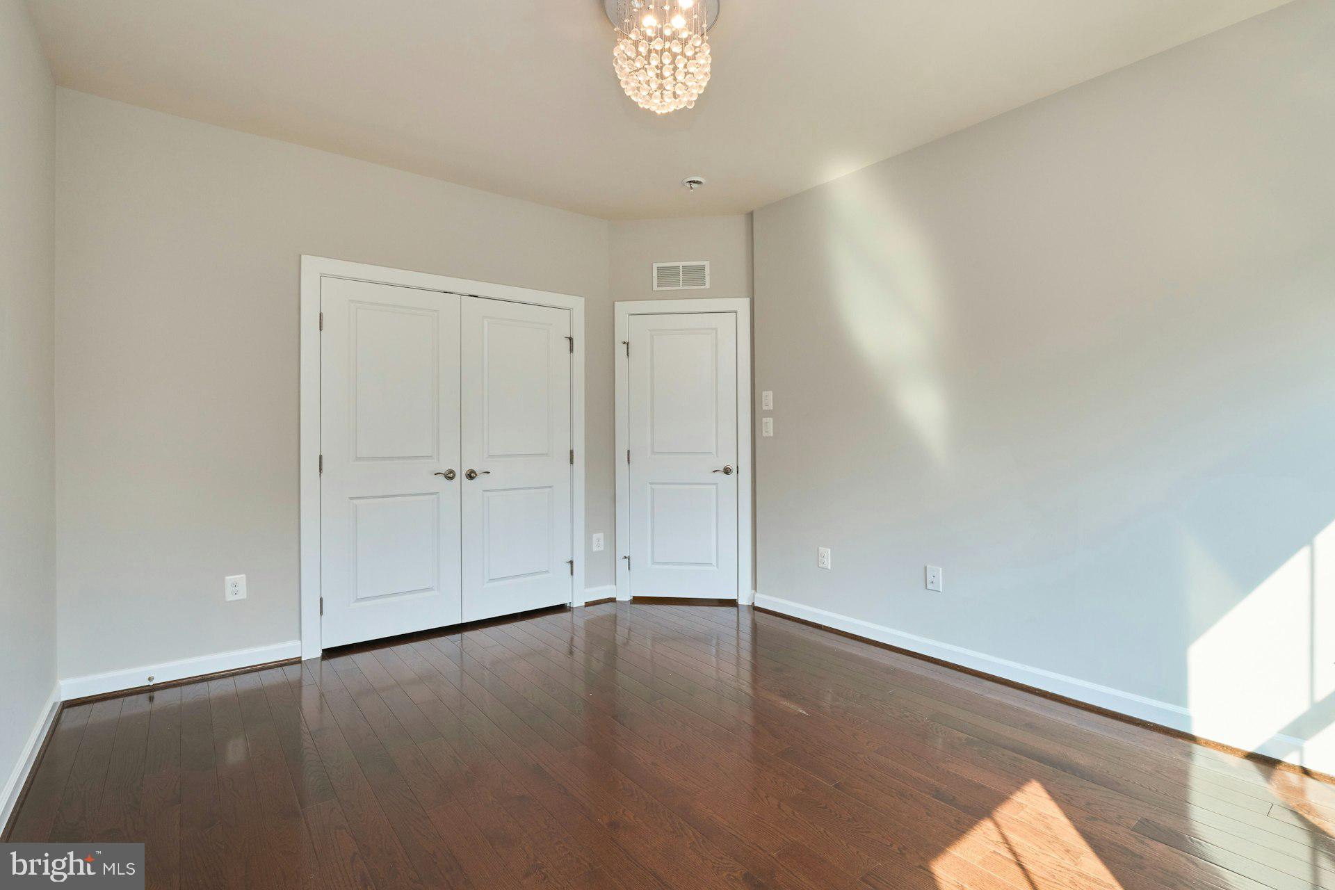 CHESTNUT PLACE - Residential