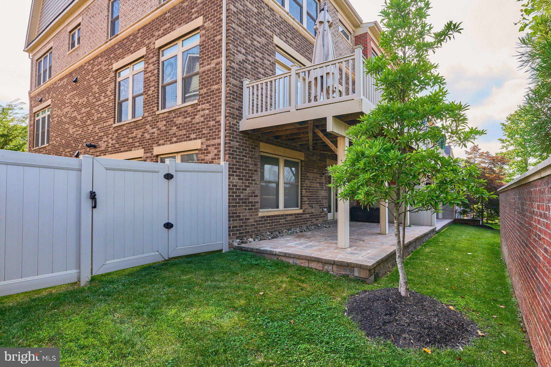 CHESTNUT PLACE - Residential