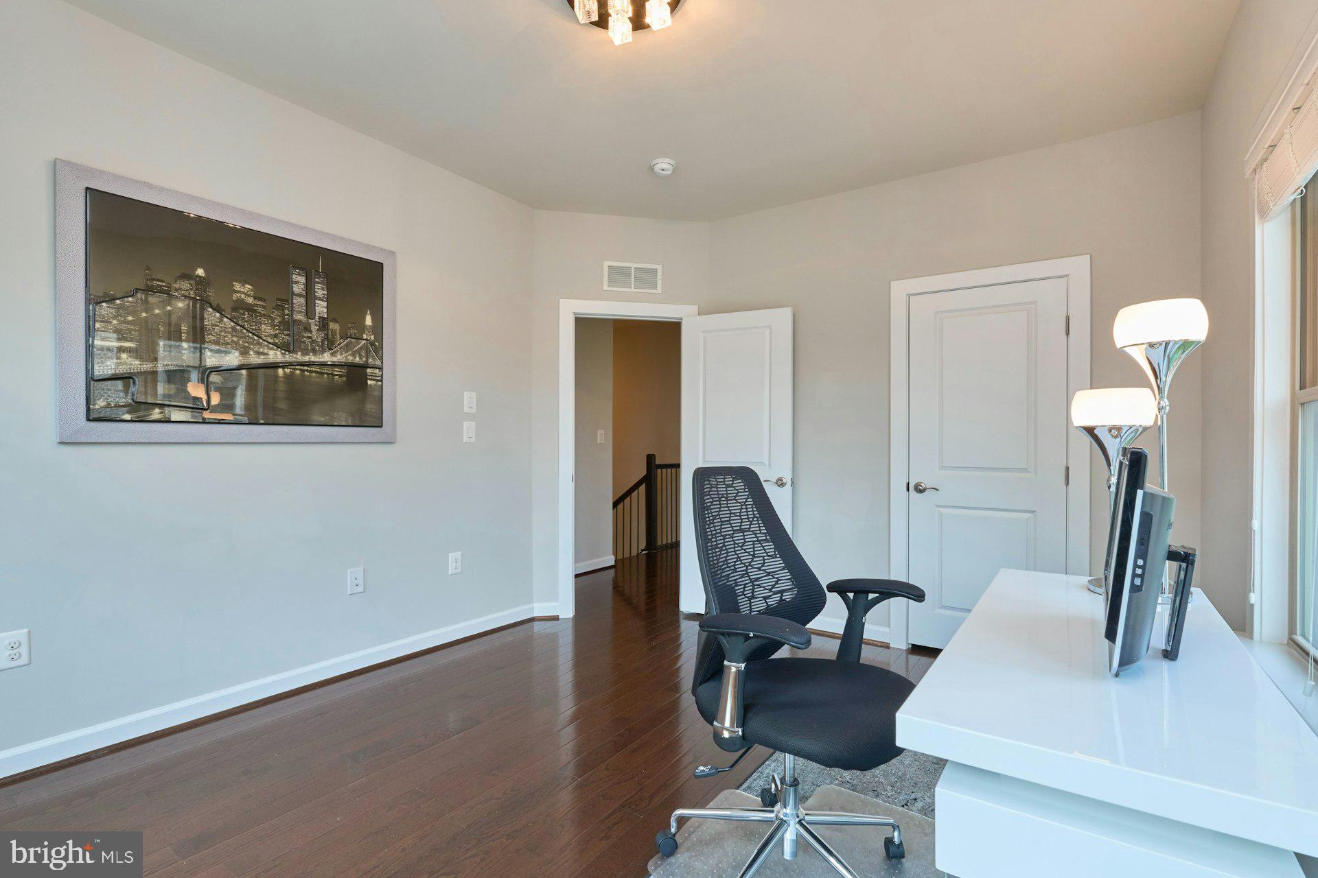 CHESTNUT PLACE - Residential