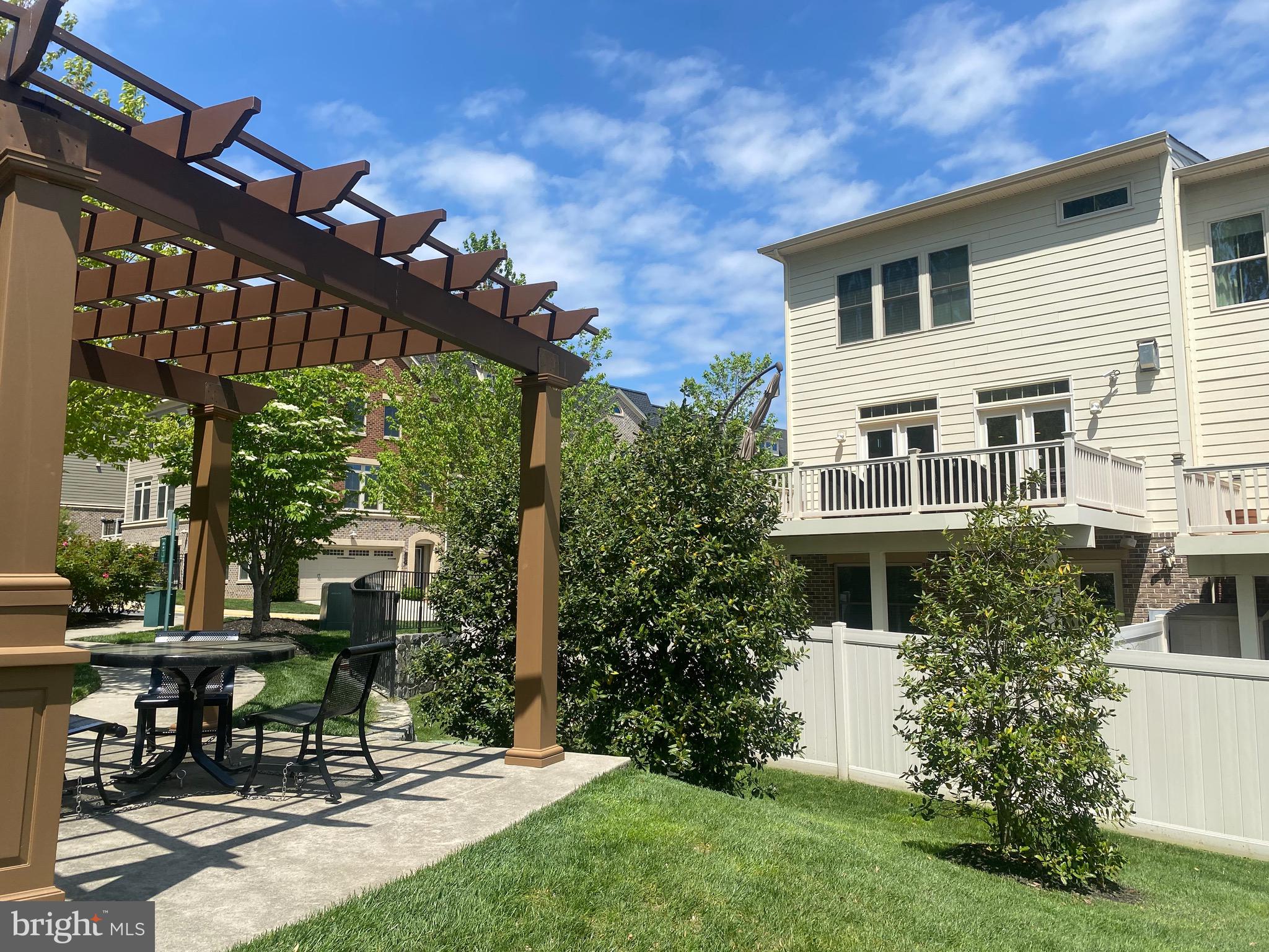CHESTNUT PLACE - Residential