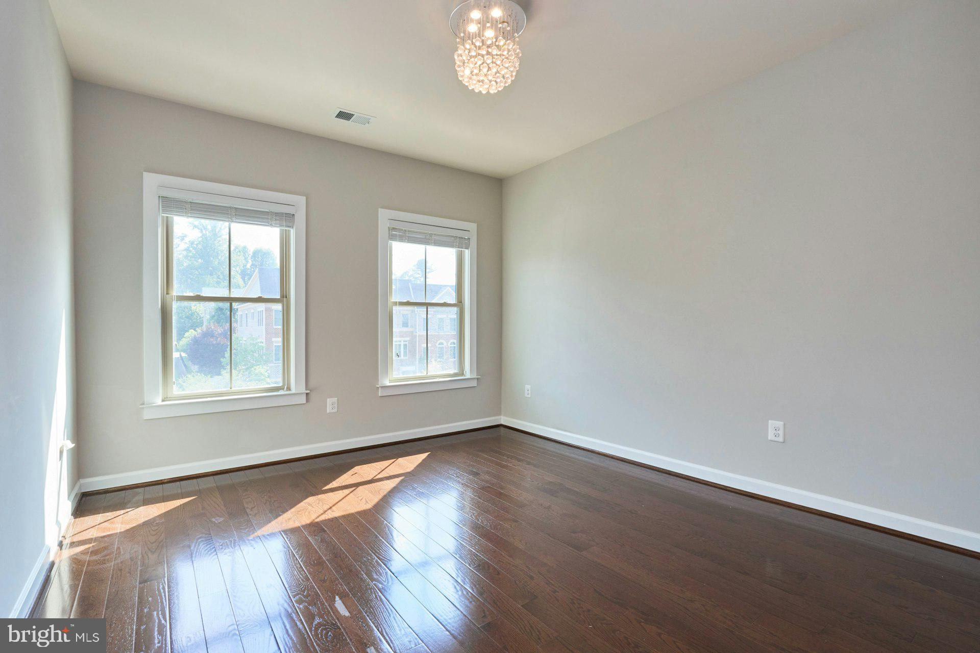 CHESTNUT PLACE - Residential