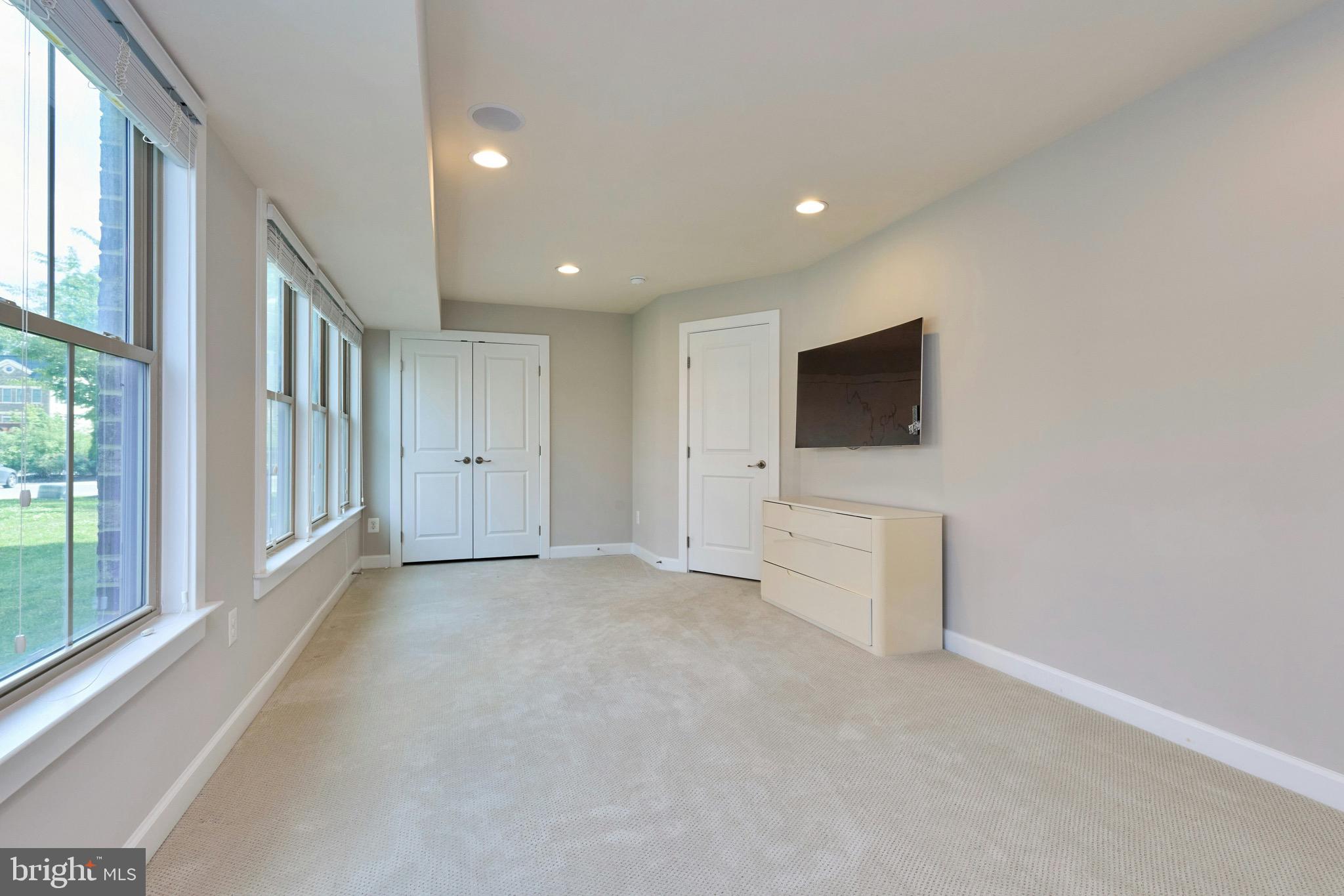CHESTNUT PLACE - Residential