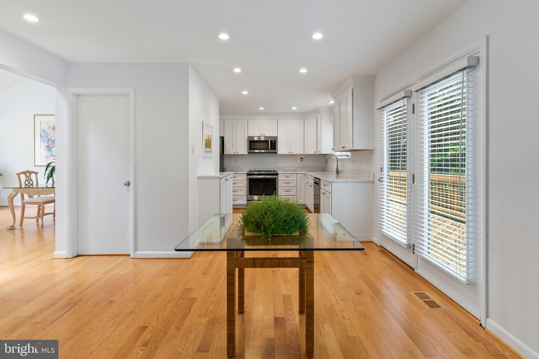 WHEATFIELD - Residential