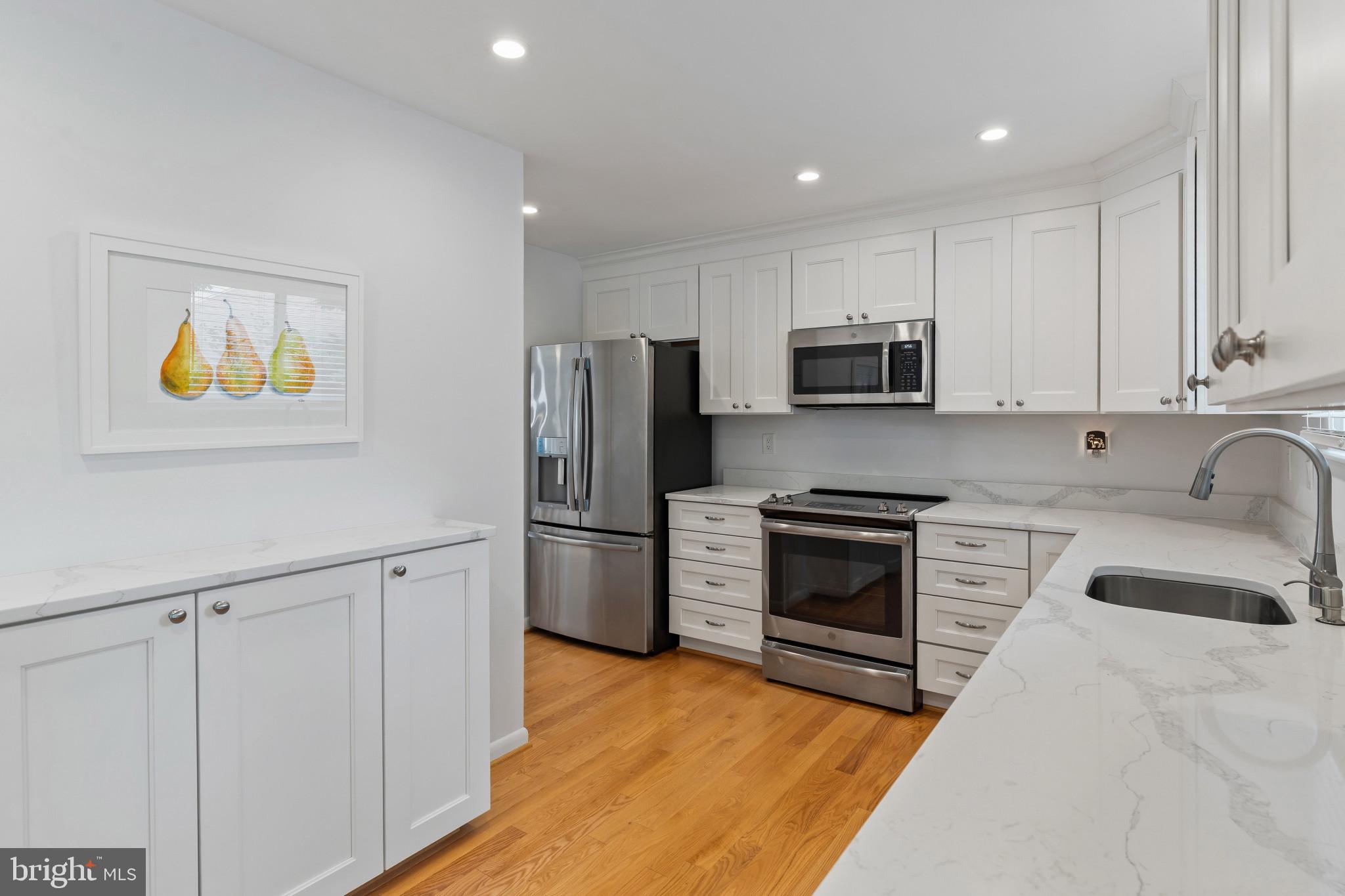 WHEATFIELD - Residential