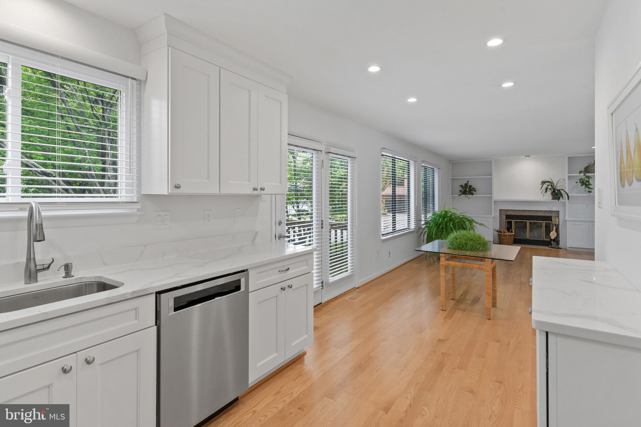 WHEATFIELD - Residential