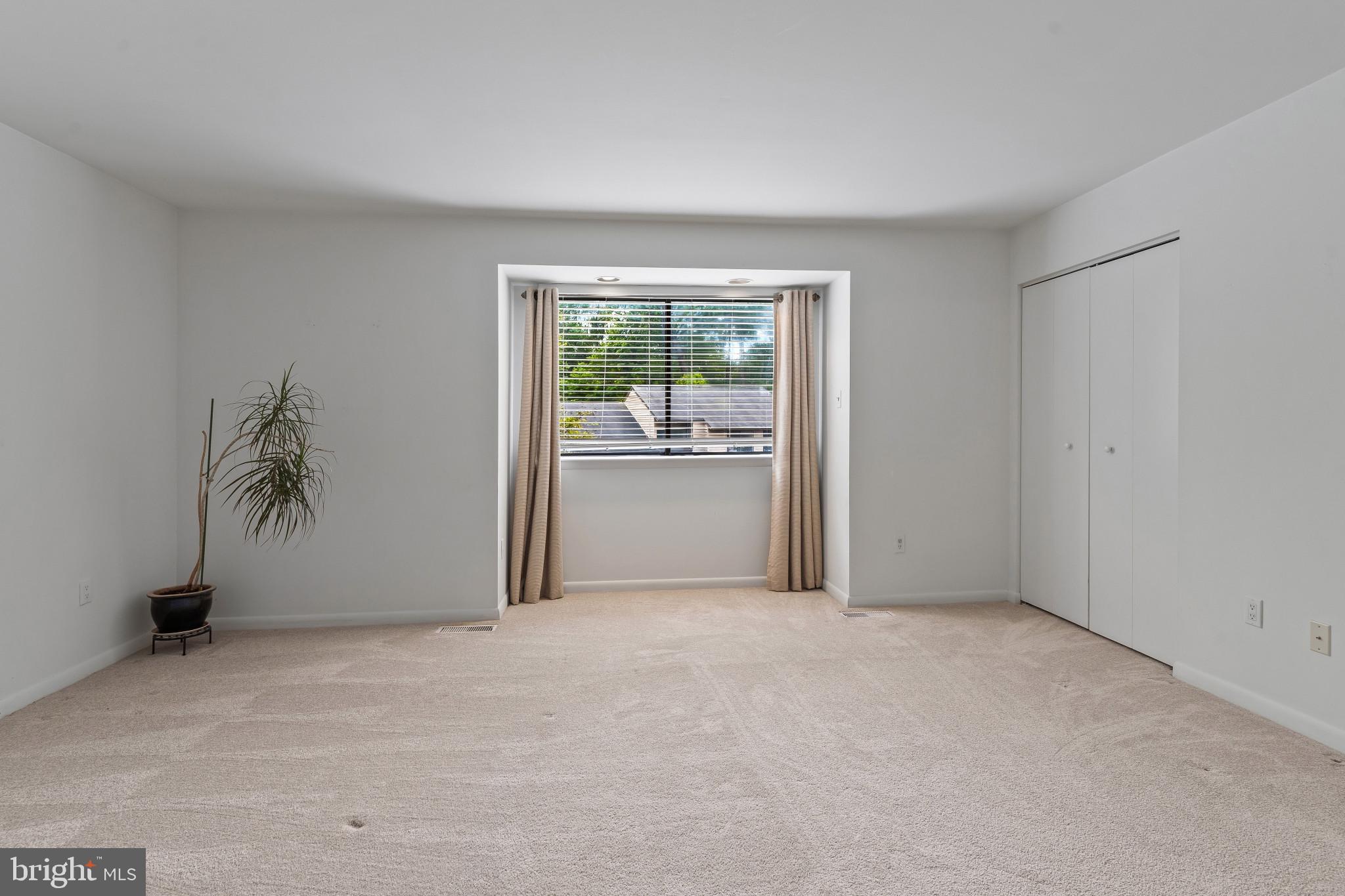 WHEATFIELD - Residential
