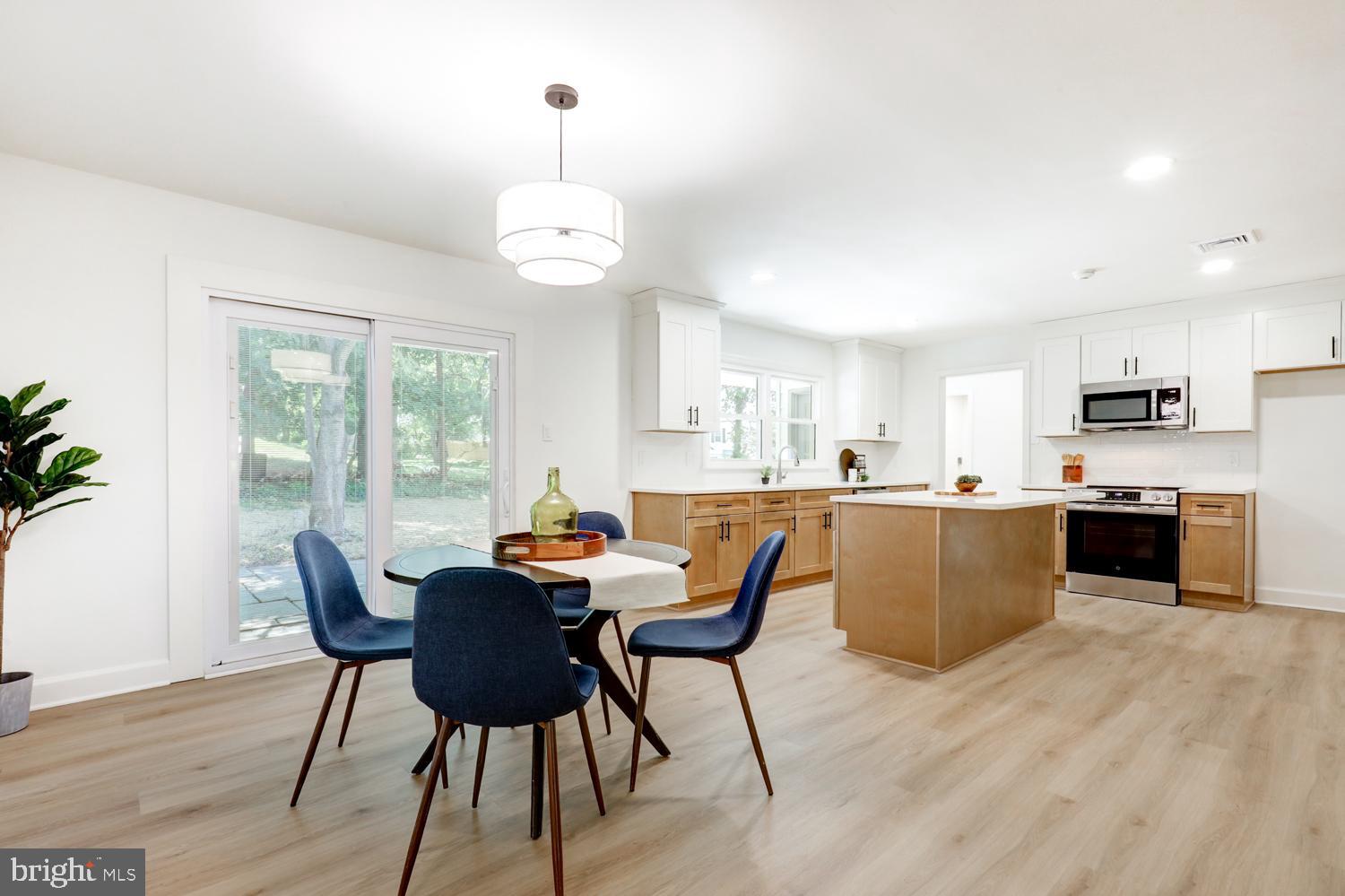 BROOKSIDE ESTATES - Residential