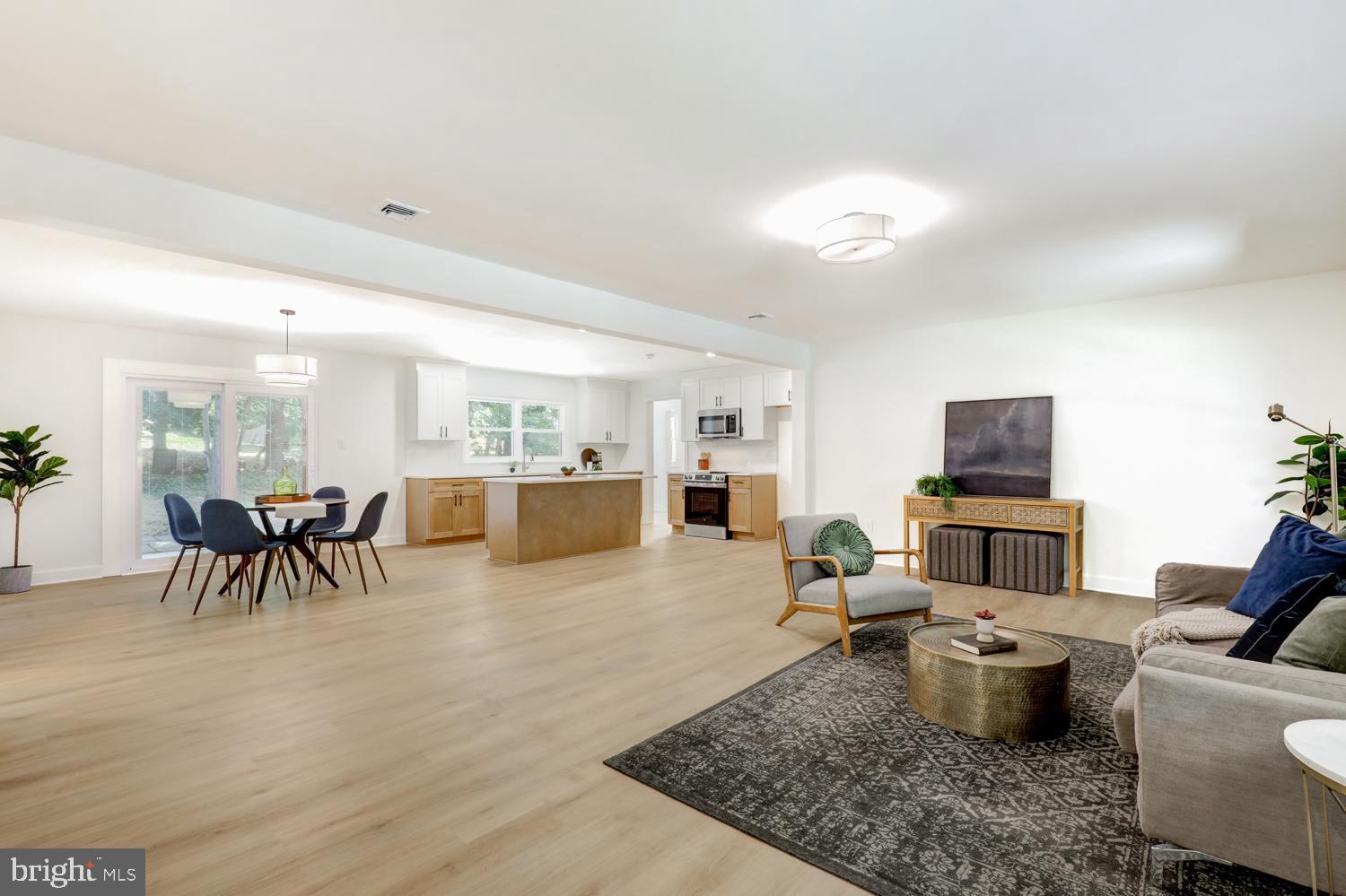 BROOKSIDE ESTATES - Residential