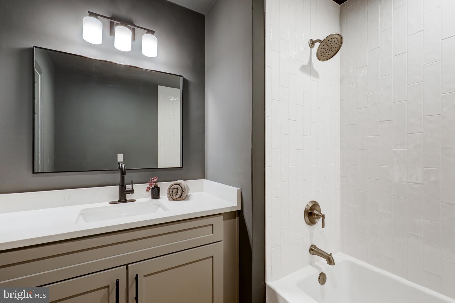 BROOKSIDE ESTATES - Residential