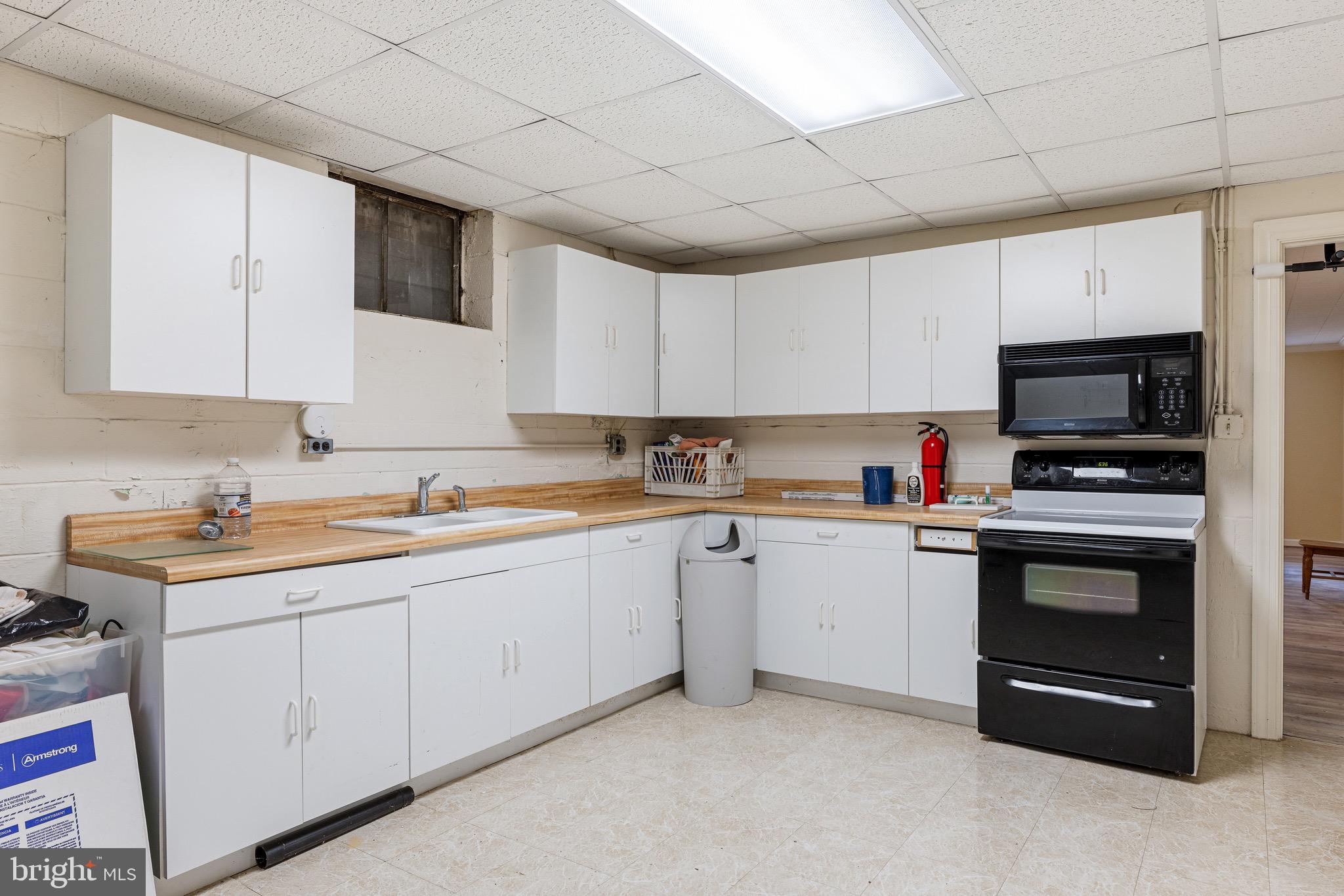 COLLEGE HEIGHTS - Residential