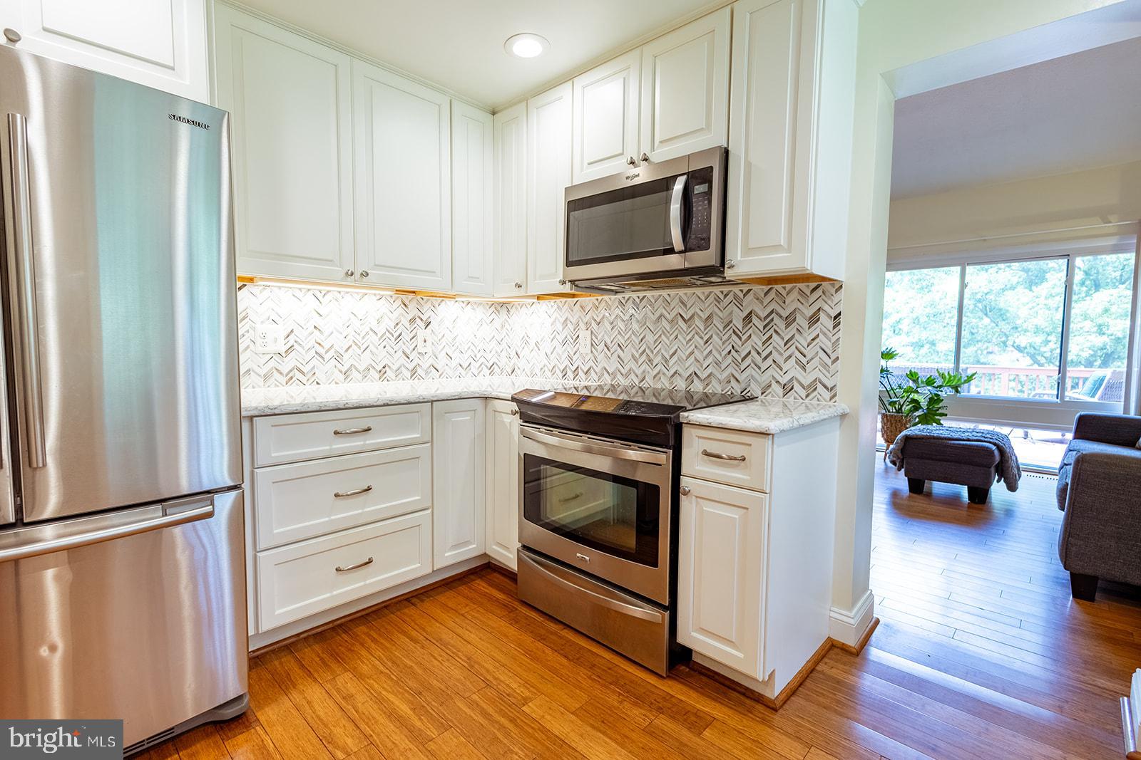 OAKLAND MILLS - Residential