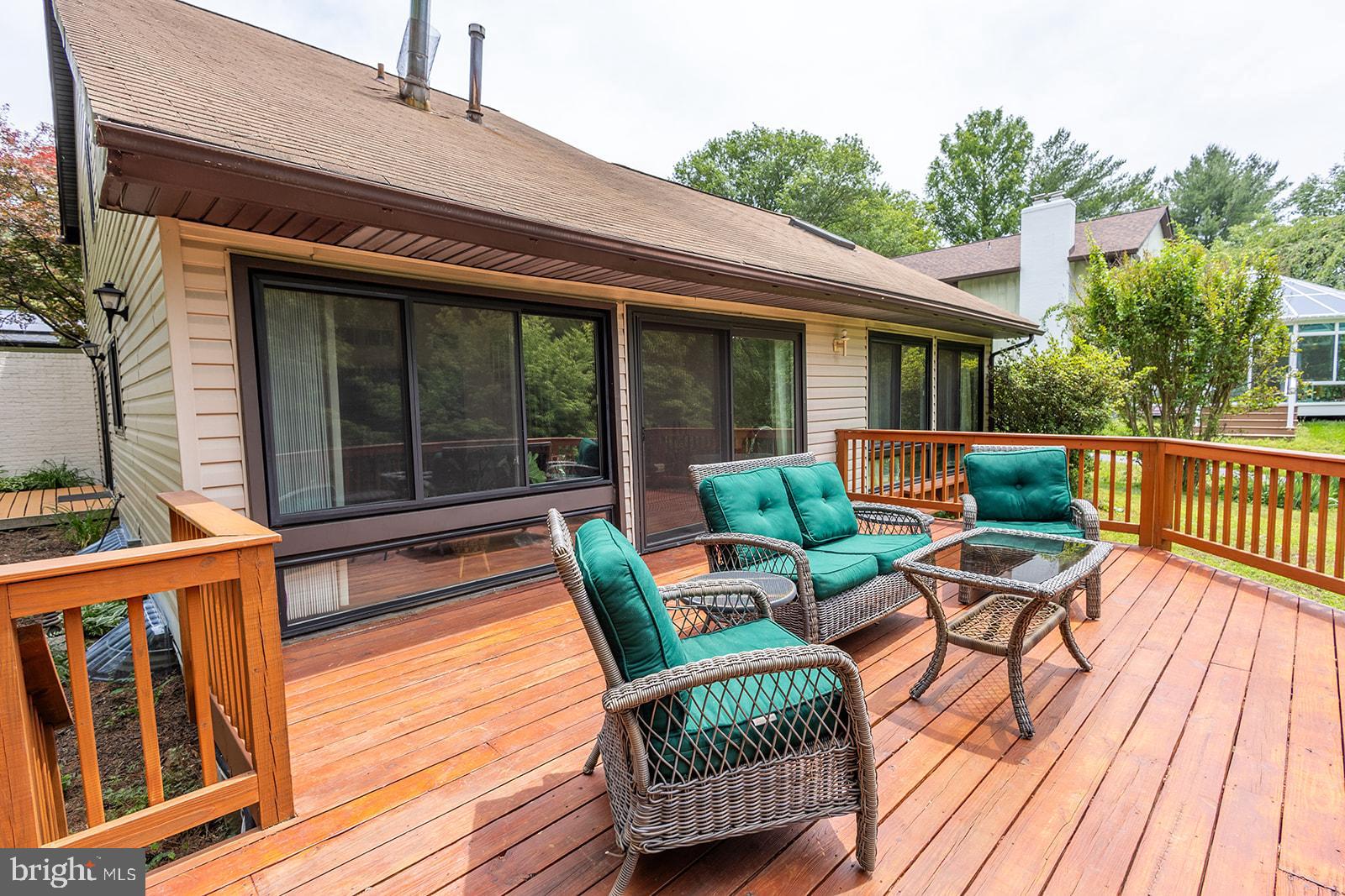 OAKLAND MILLS - Residential