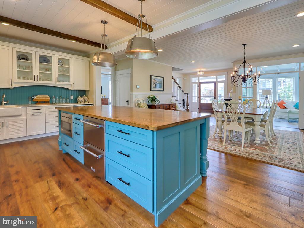 MARINERS RETREAT - Residential