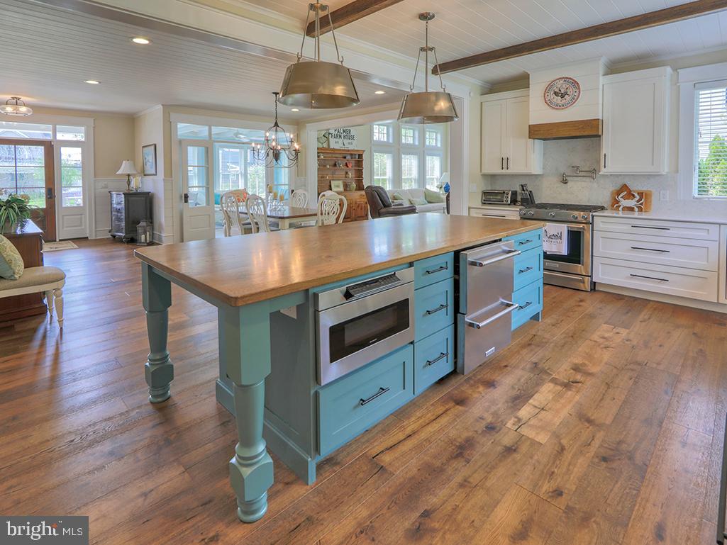 MARINERS RETREAT - Residential