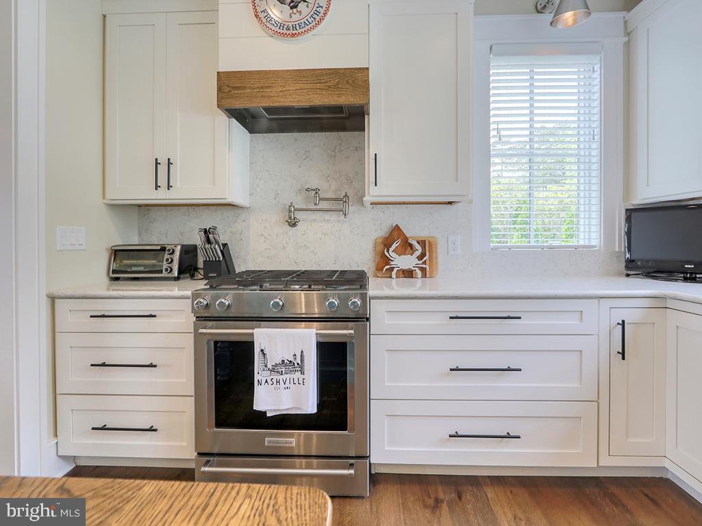 MARINERS RETREAT - Residential