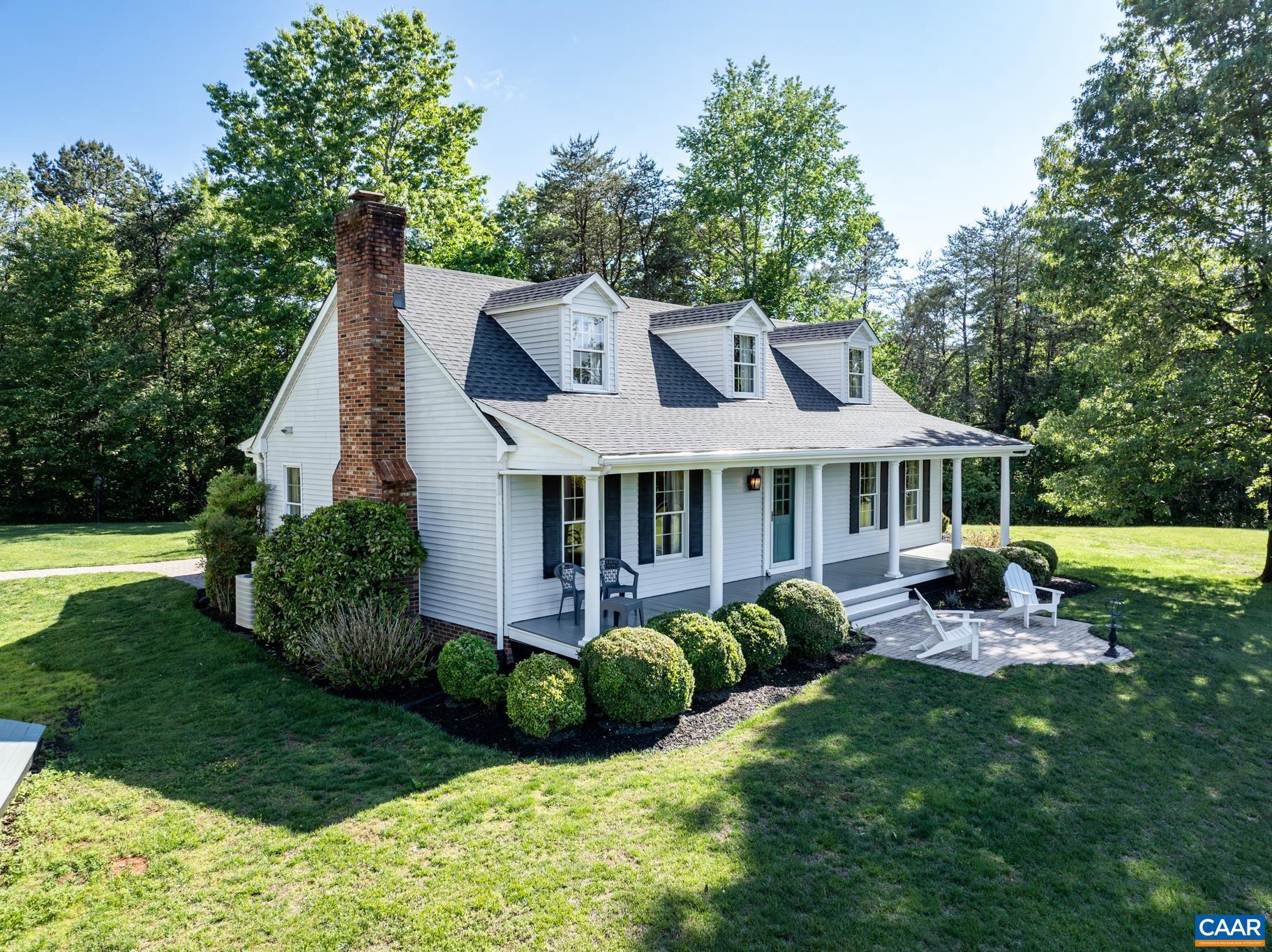 DAWSONVILLE - Residential