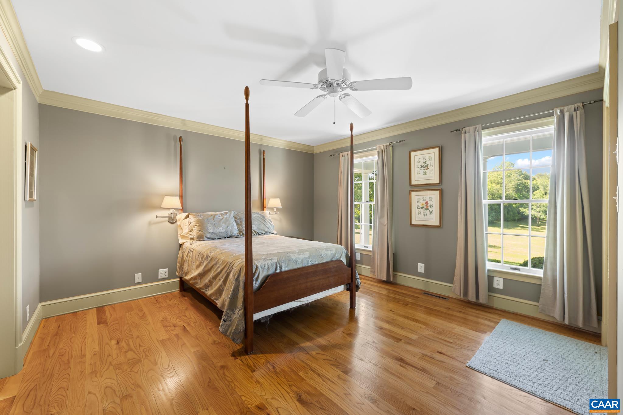 DAWSONVILLE - Residential