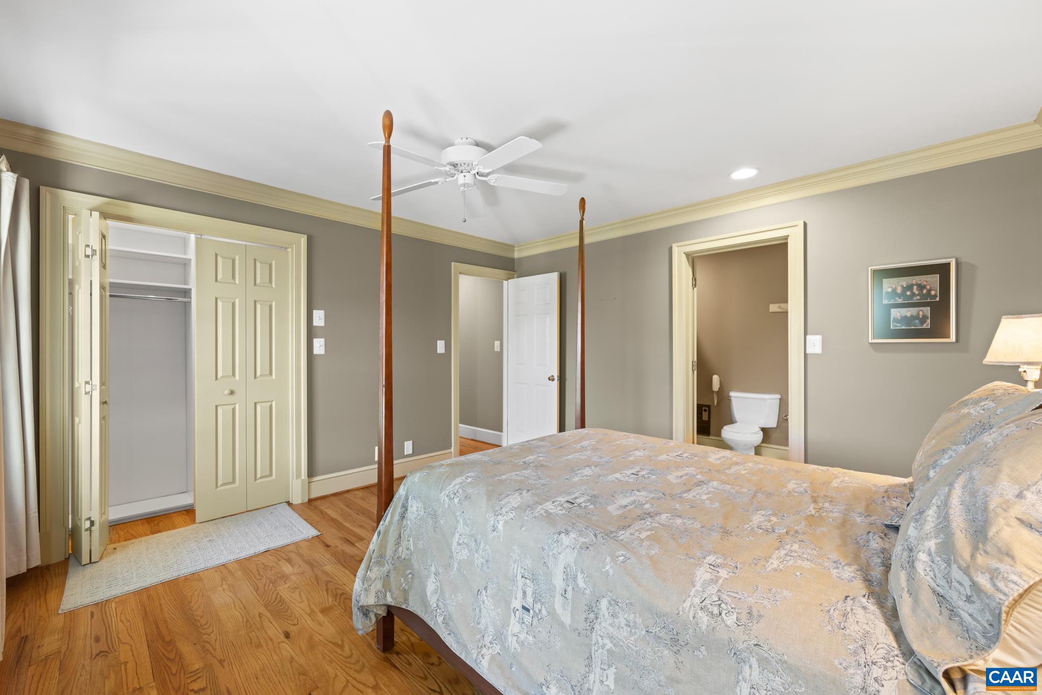 DAWSONVILLE - Residential