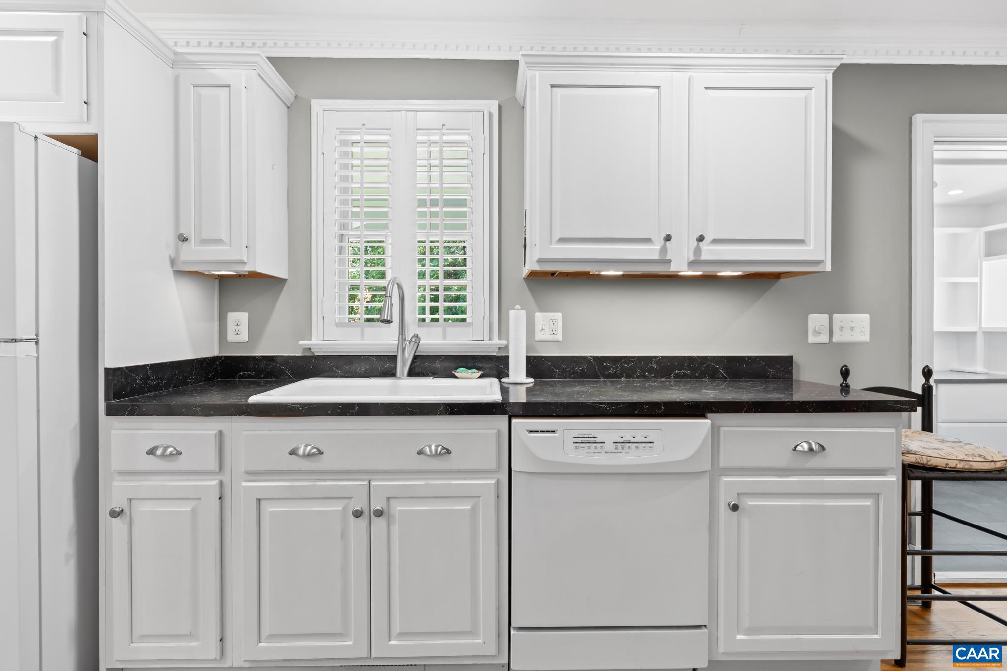 DAWSONVILLE - Residential