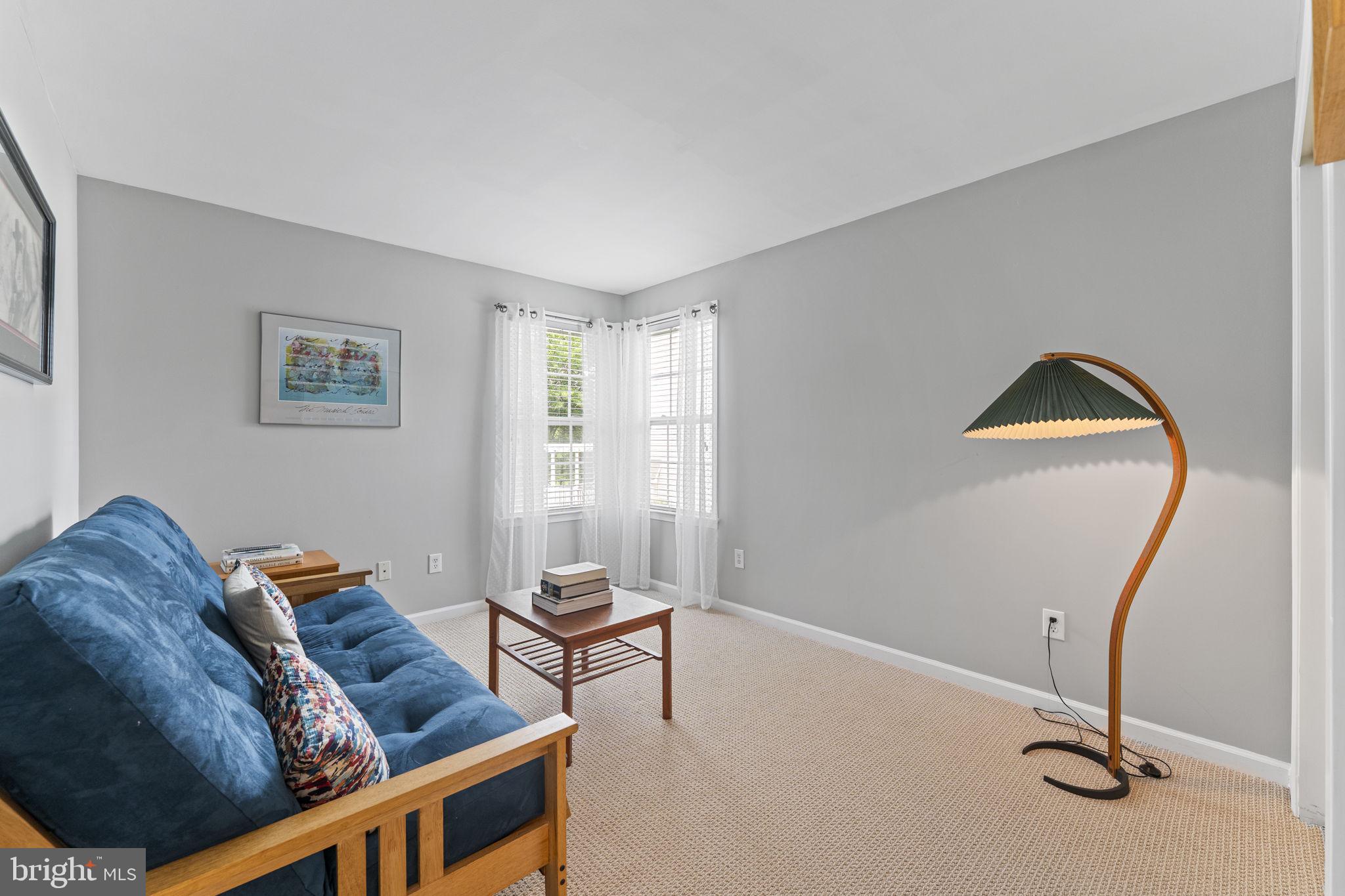 KINGS GRANT - Residential