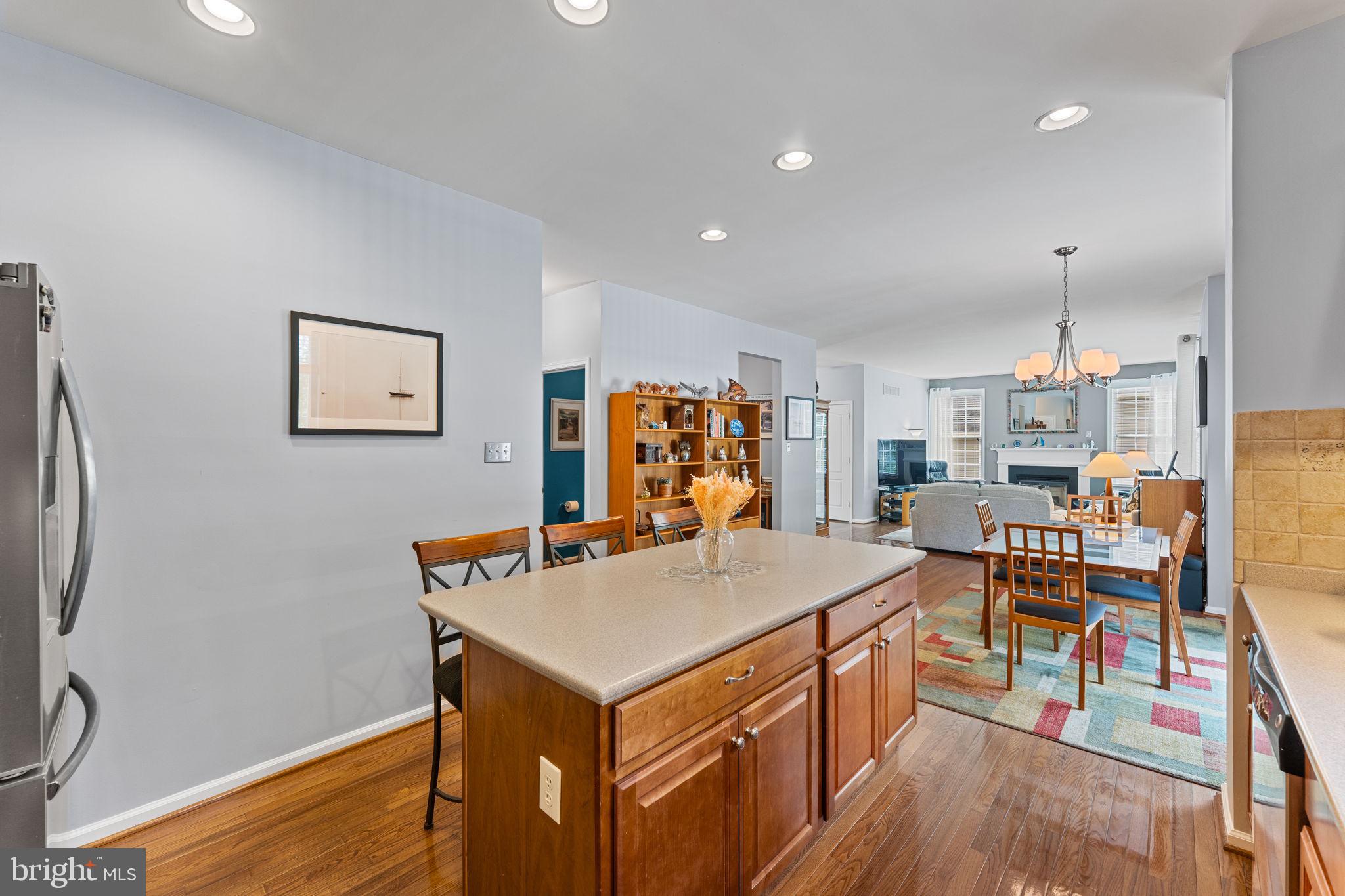 KINGS GRANT - Residential