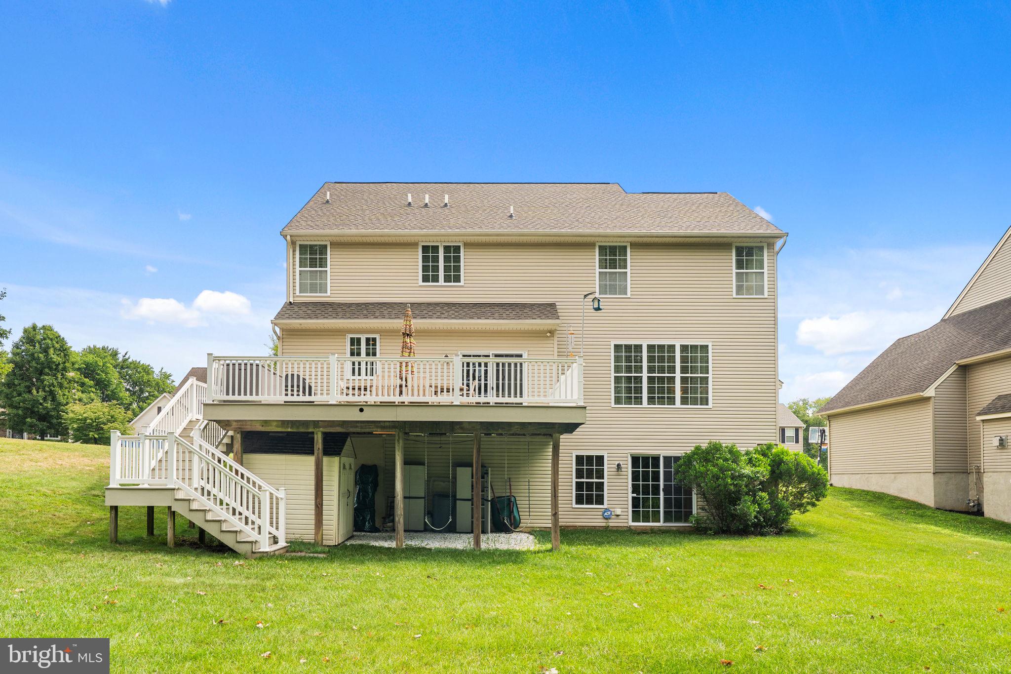 KINGS GRANT - Residential