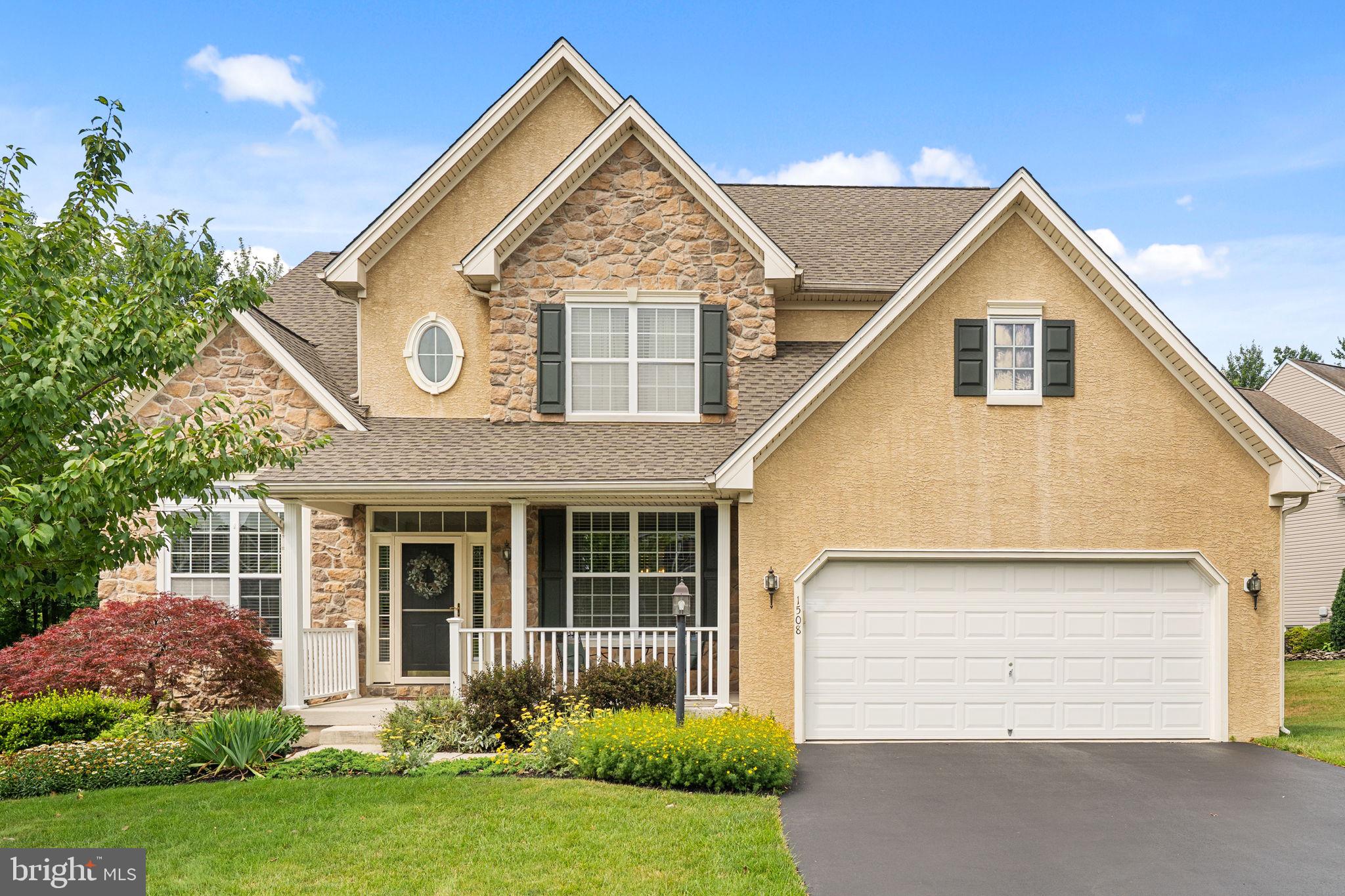 KINGS GRANT - Residential