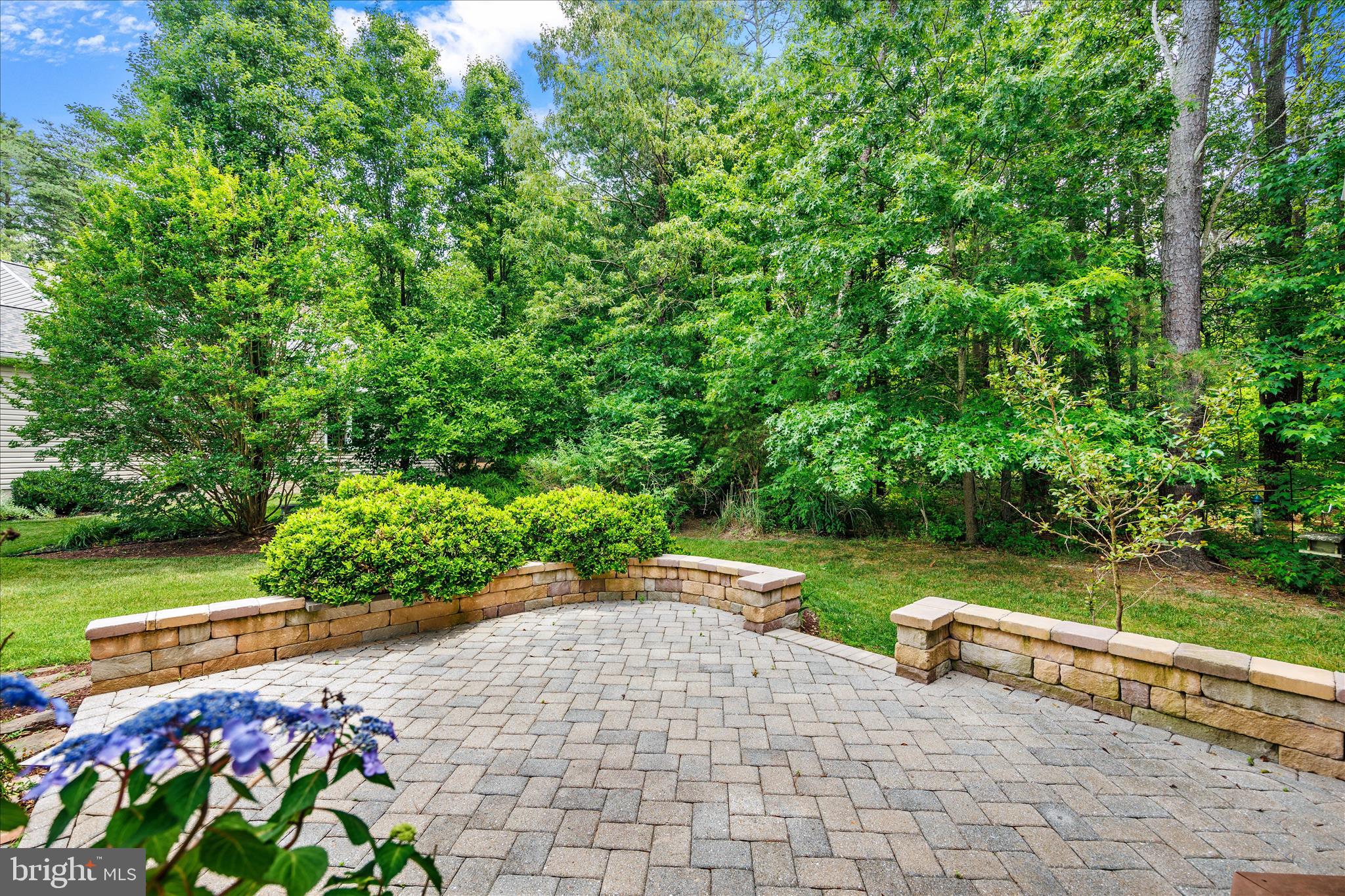 SLOOP COVE LANDING - Residential