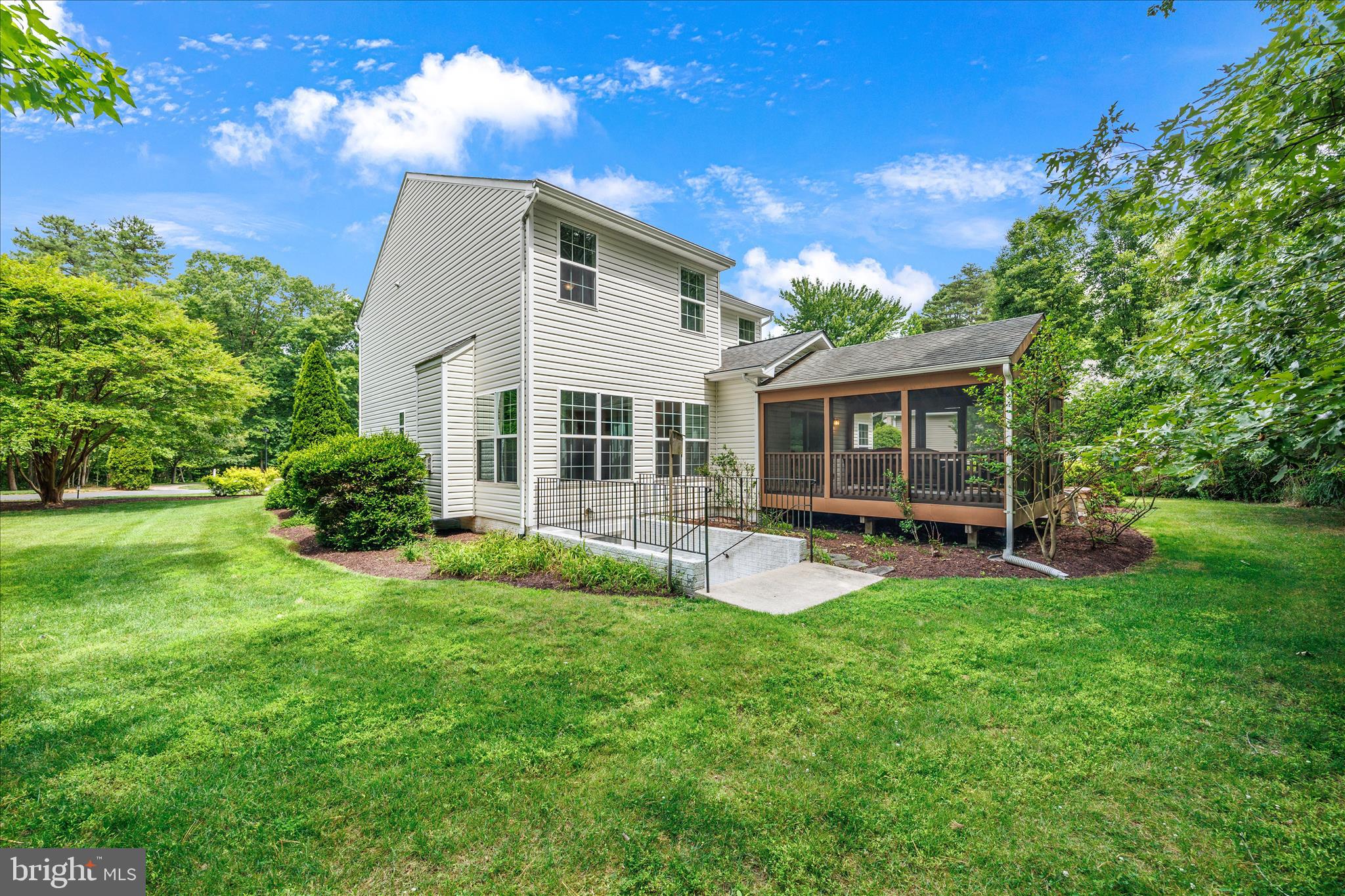 SLOOP COVE LANDING - Residential