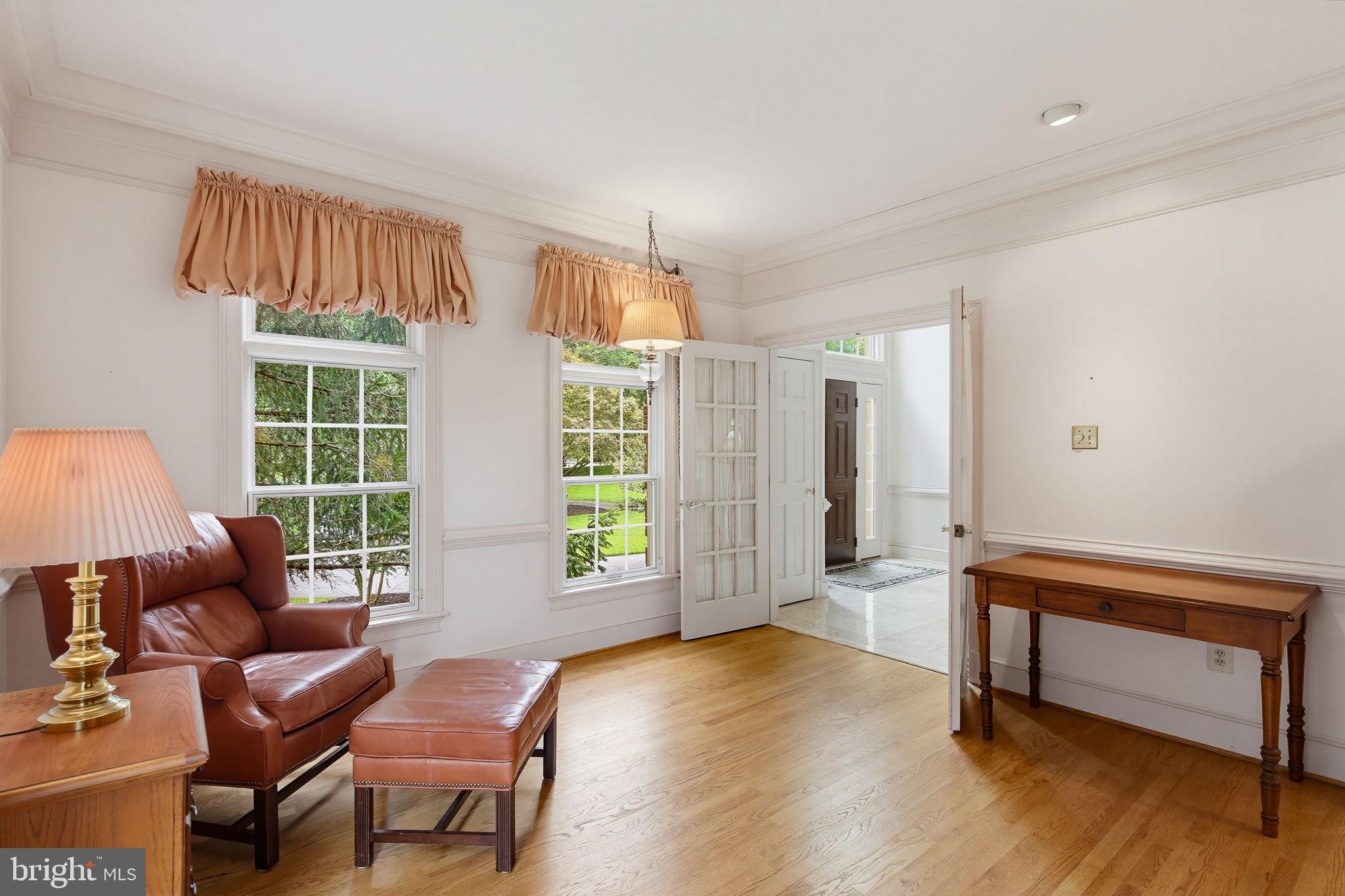 BUCKSKIN WOODS - Residential