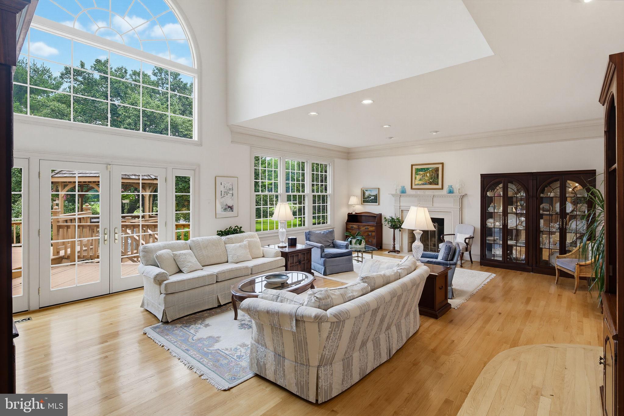 BUCKSKIN WOODS - Residential