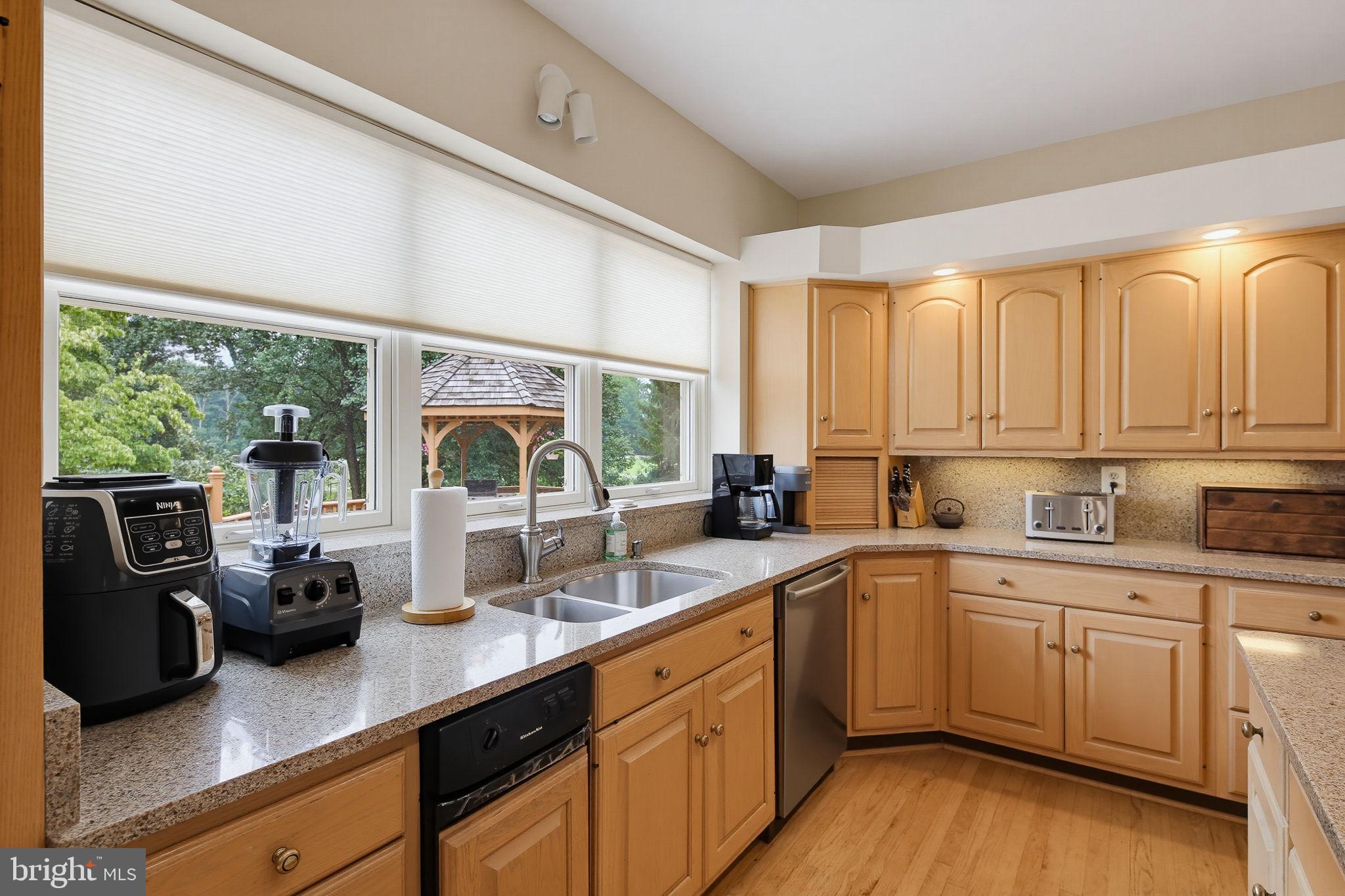 BUCKSKIN WOODS - Residential
