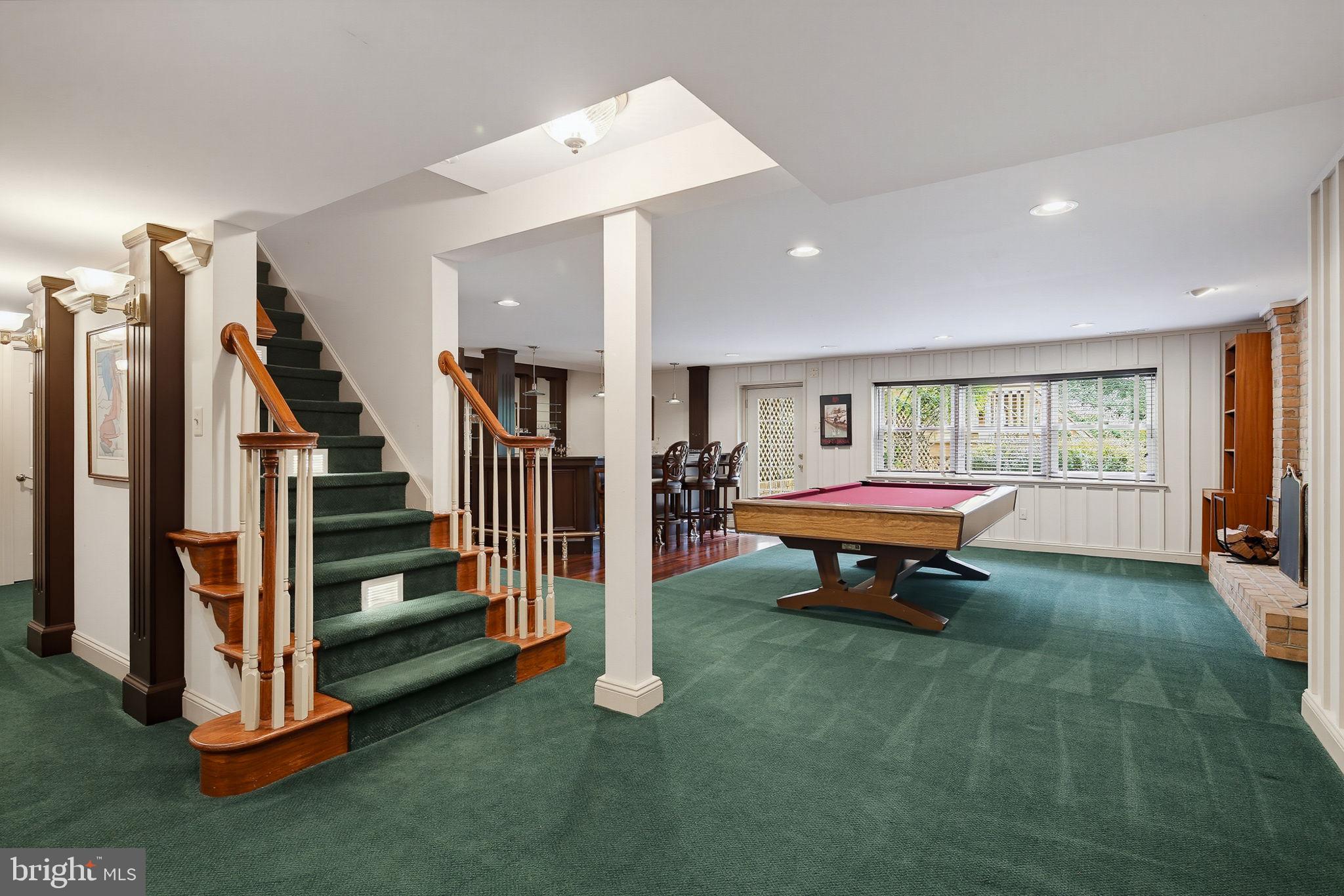 BUCKSKIN WOODS - Residential
