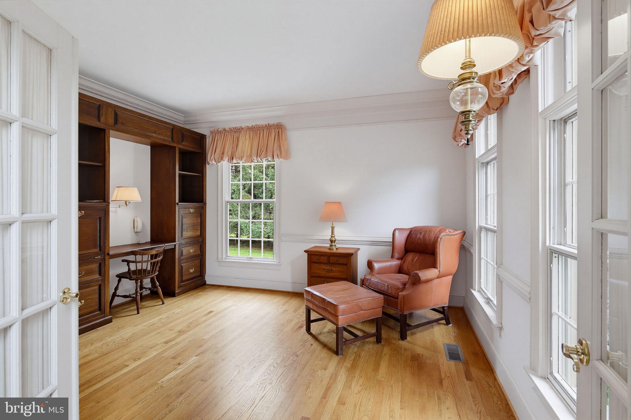 BUCKSKIN WOODS - Residential