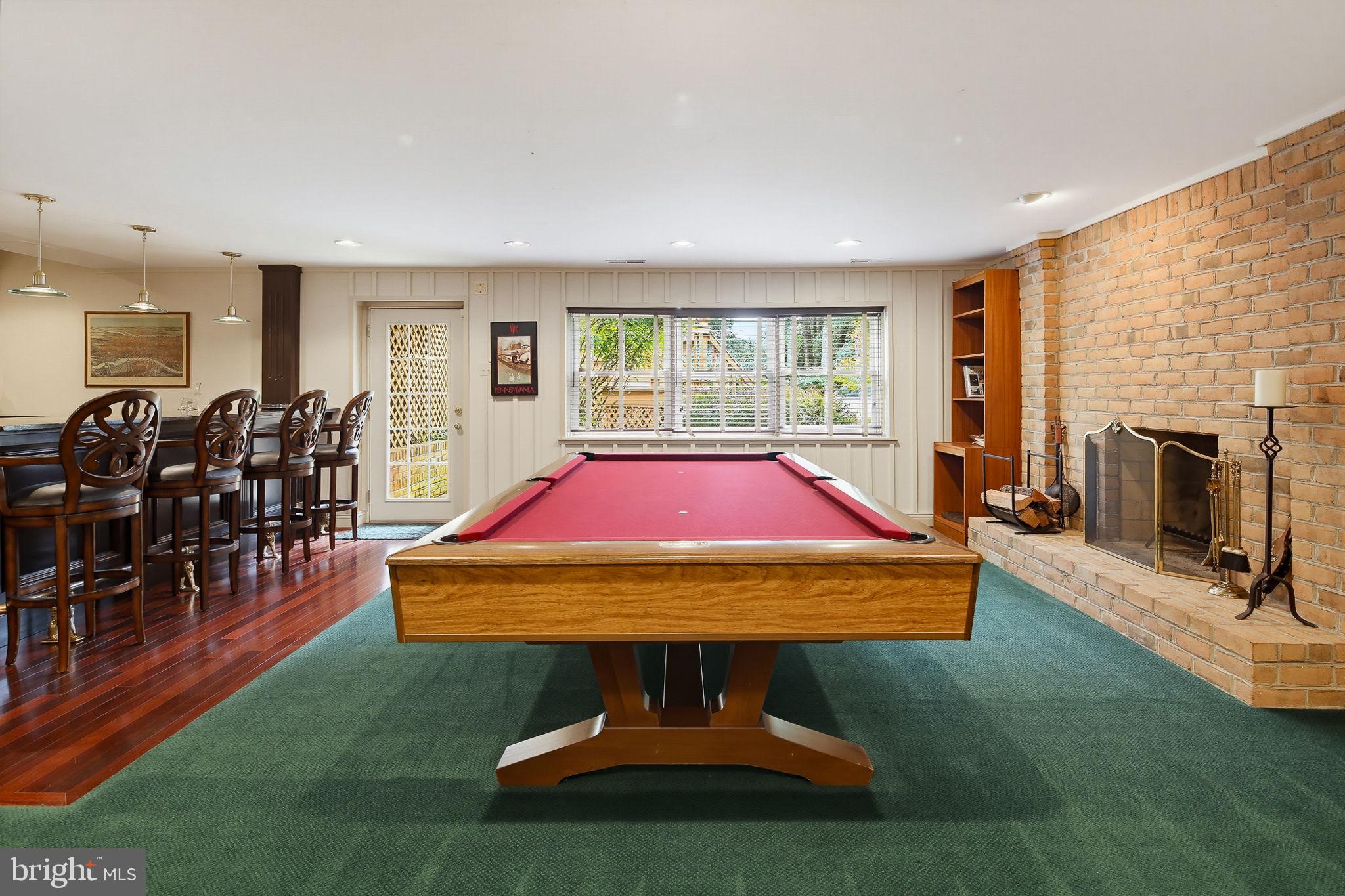 BUCKSKIN WOODS - Residential