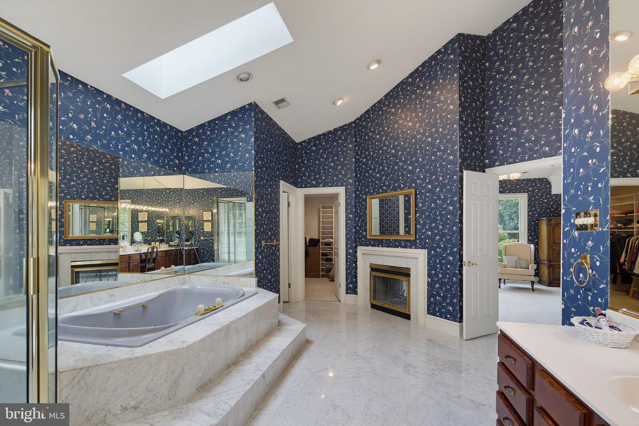 BUCKSKIN WOODS - Residential