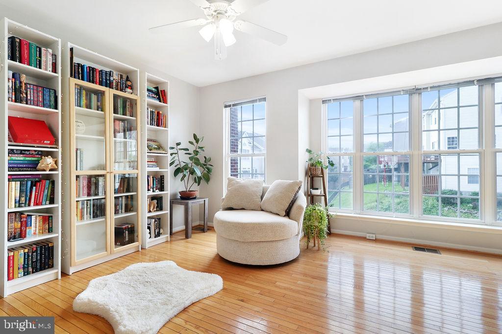 SPRING LAKES - Residential Lease