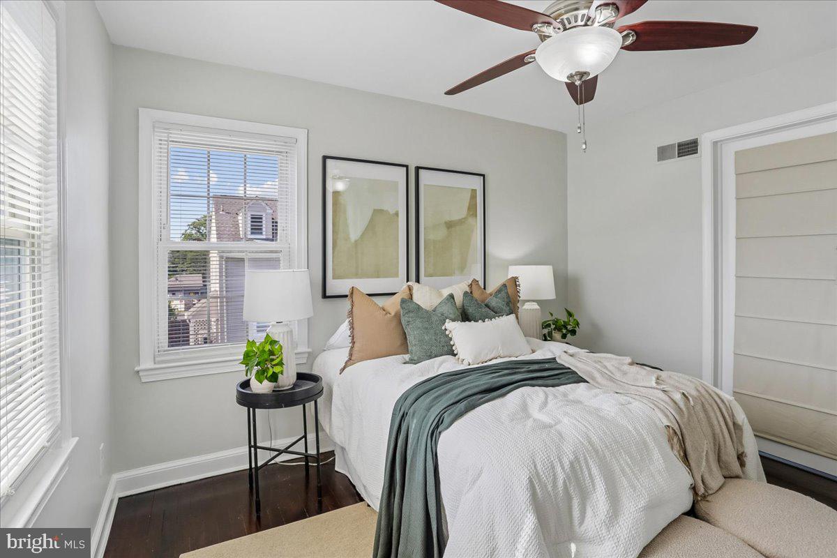 NORTH KENSINGTON - Residential