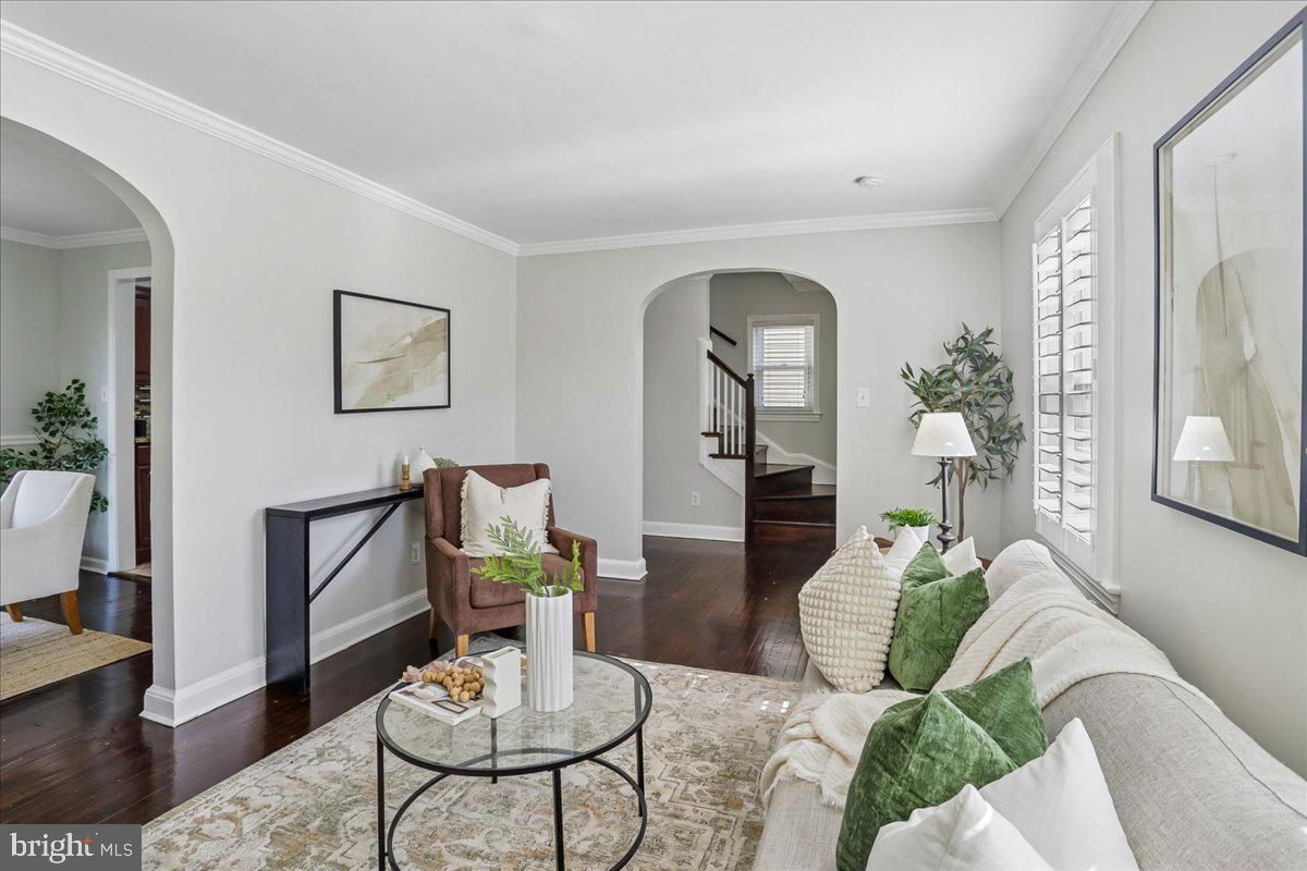 NORTH KENSINGTON - Residential