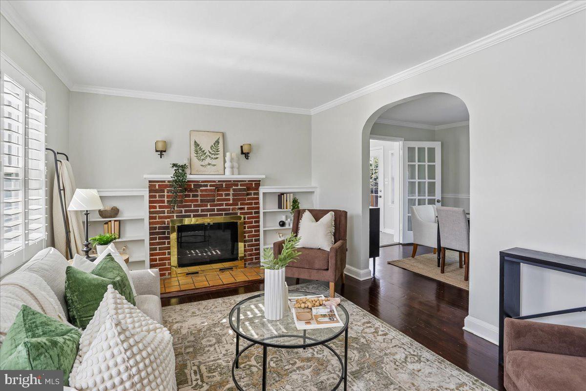 NORTH KENSINGTON - Residential